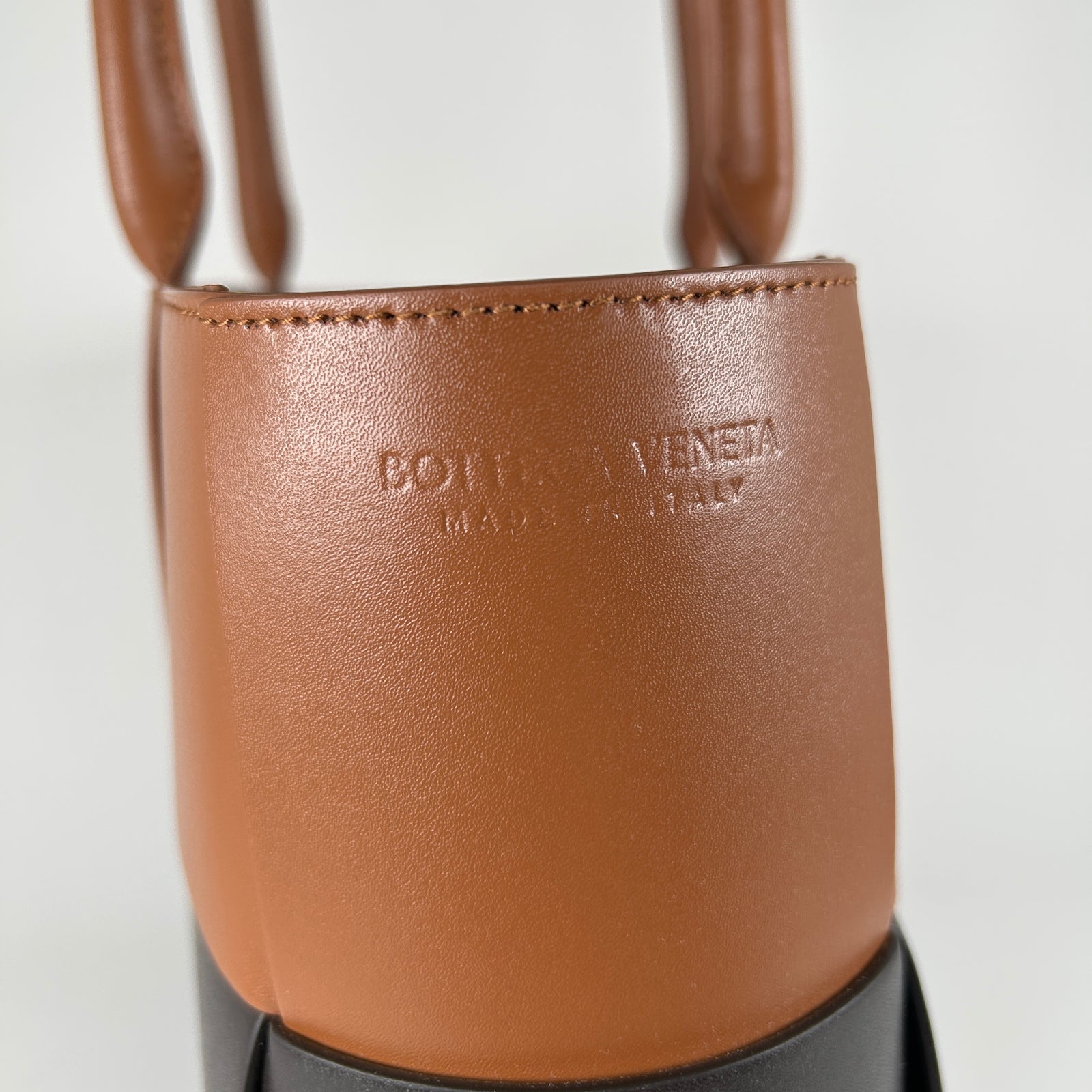 Bottega Veneta Two-Tone Brown Large Arco