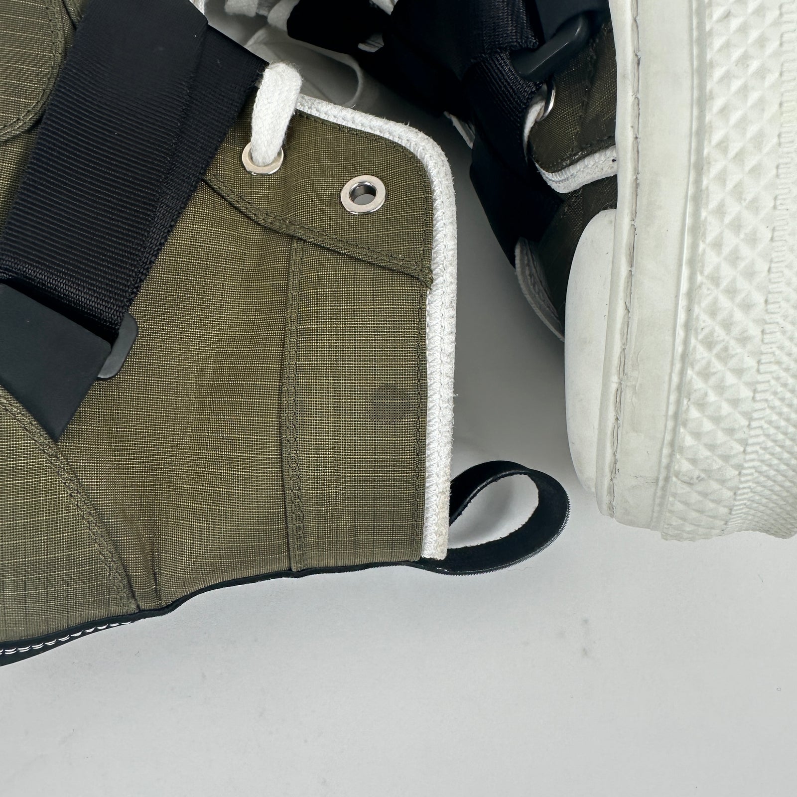 Dior x Alyx Green Buckle B23 Size 9