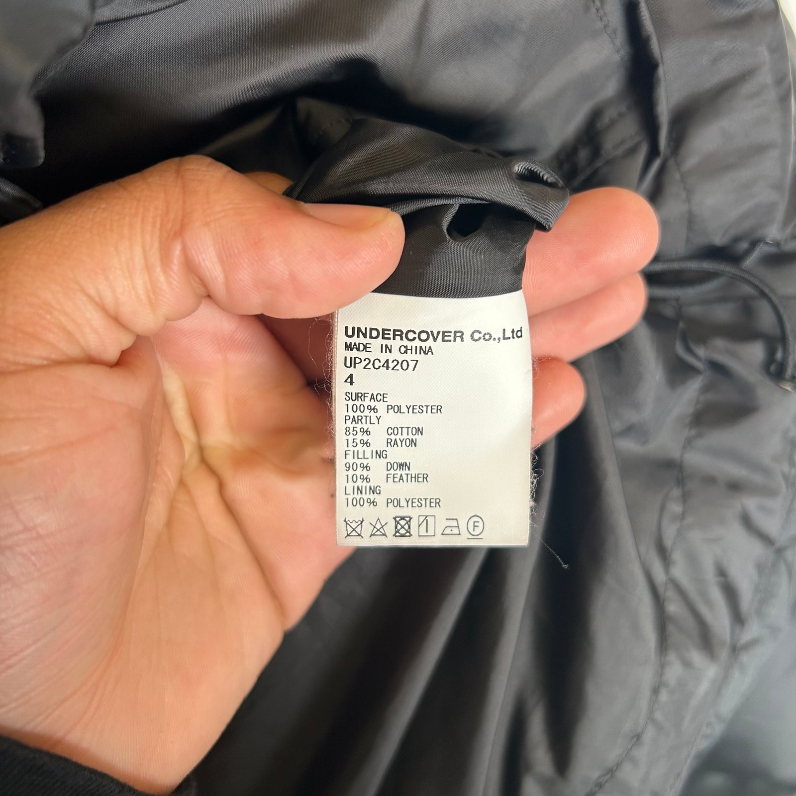 Undercover Black Scab Puffer Size L