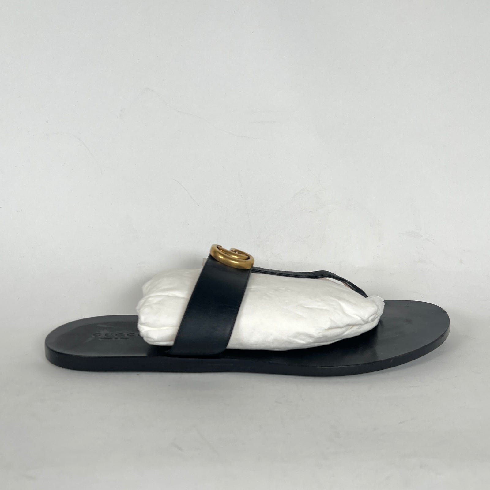 Gucci GG T-Strap Flats Size 40.5