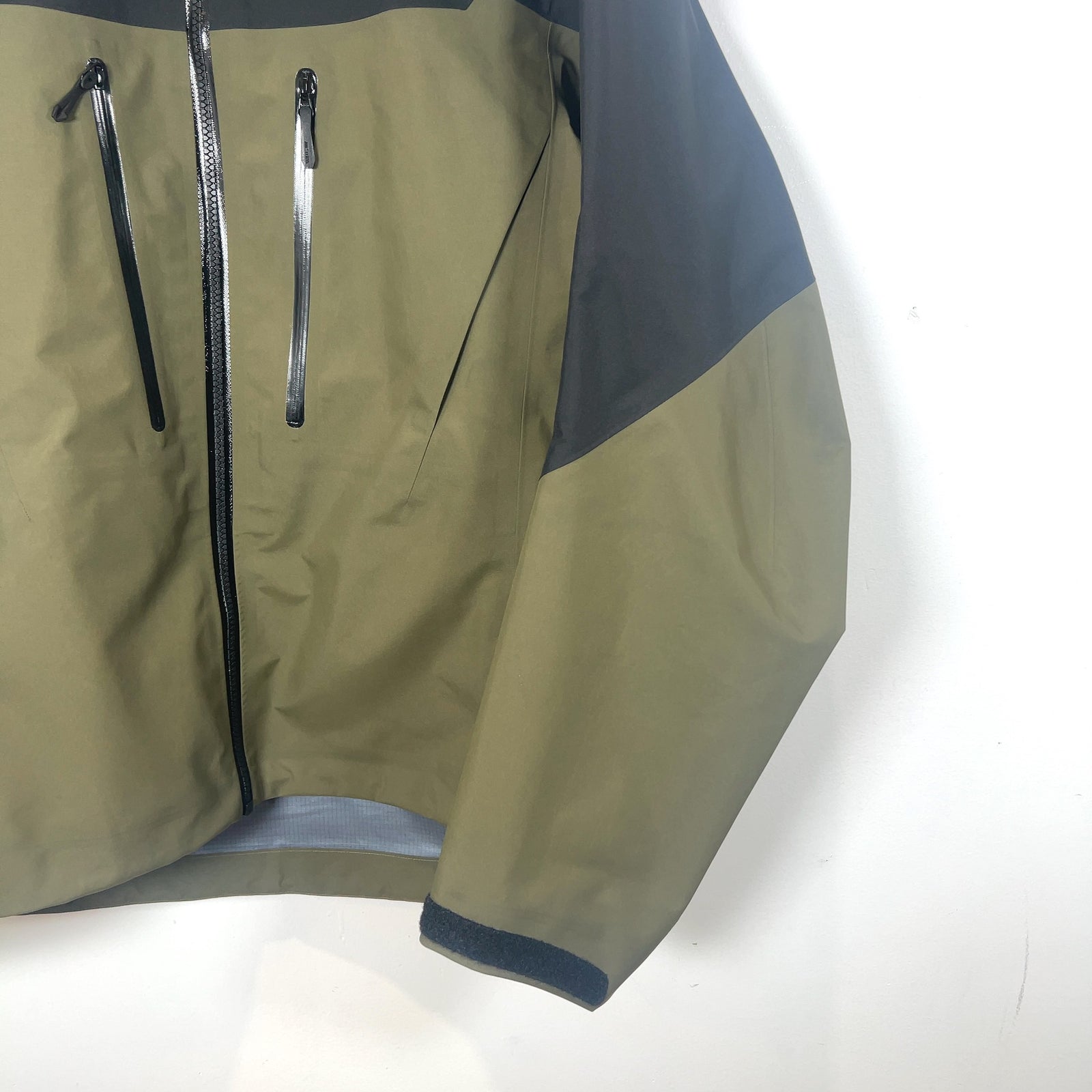 Arc'Teryx Alpha SV Olive Two Tone Jacket