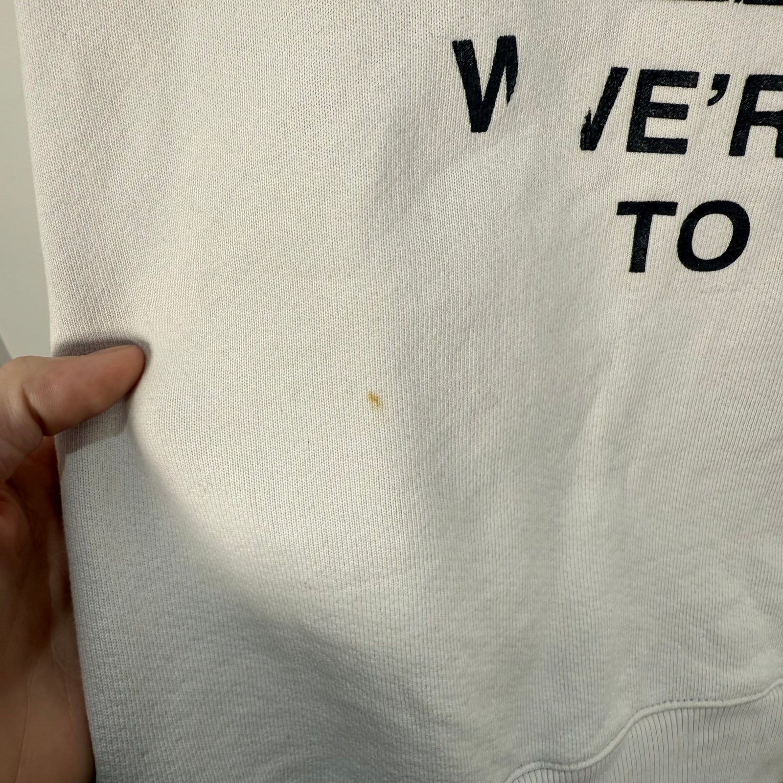 424 'Here To Help' Graphic Crewneck Size XL