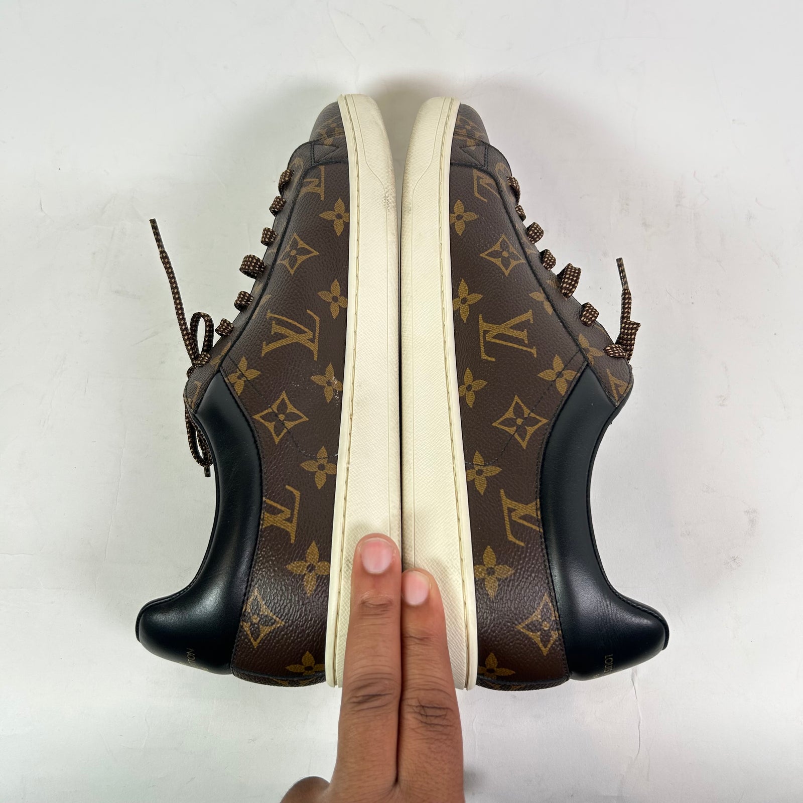 Louis Vuitton Ebene Monogram Luxembourg Sneaker Size LV 9