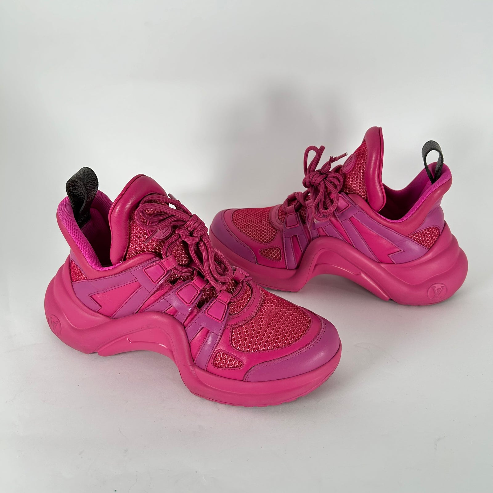 Louis Vuitton Archlight Trainer Rose Pop Size 39