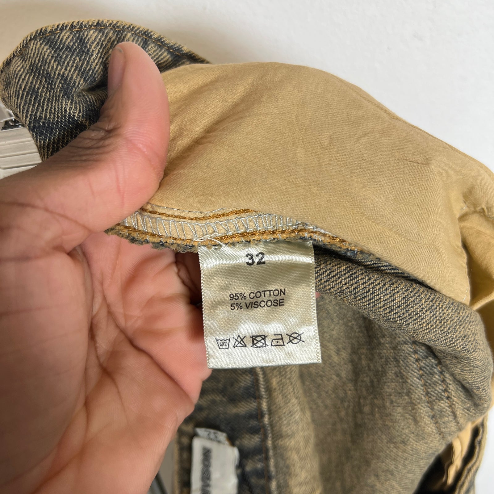 Vale Forever Rainforest Denim Shorts Size 32