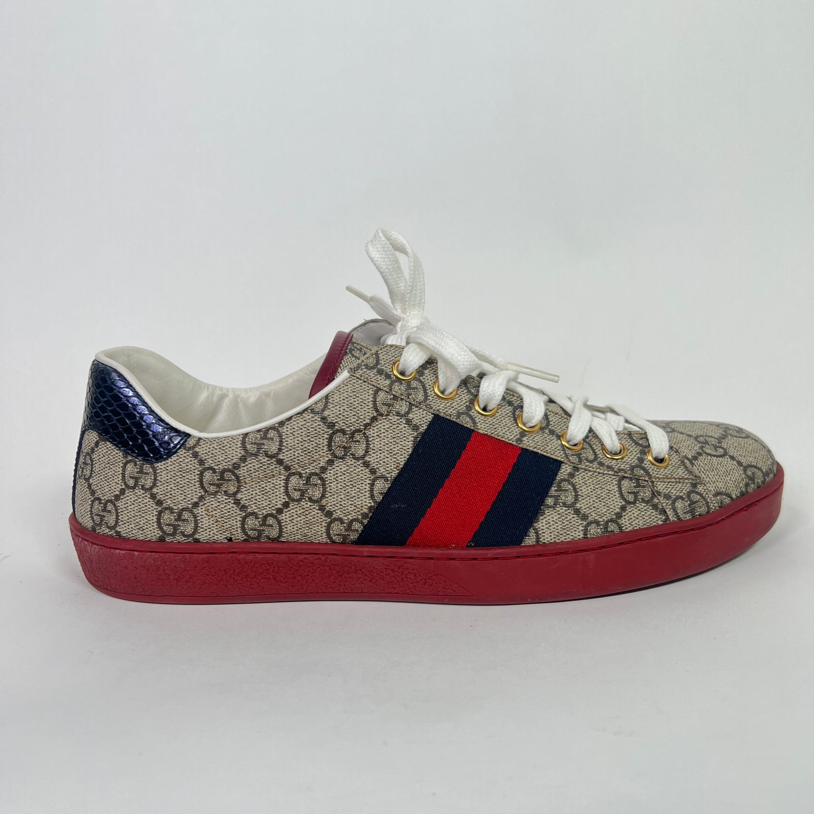 Gucci GG Supreme Ace Lowtop Sneakers