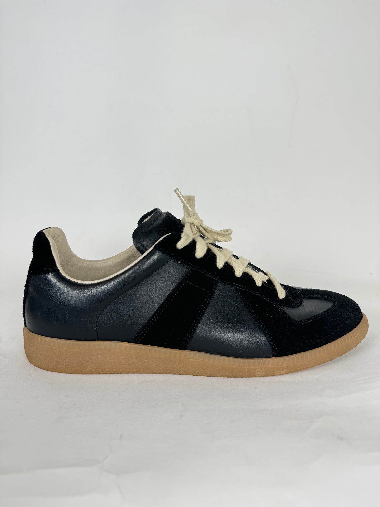 Maison Margiela Black/Gum Gats Size 41