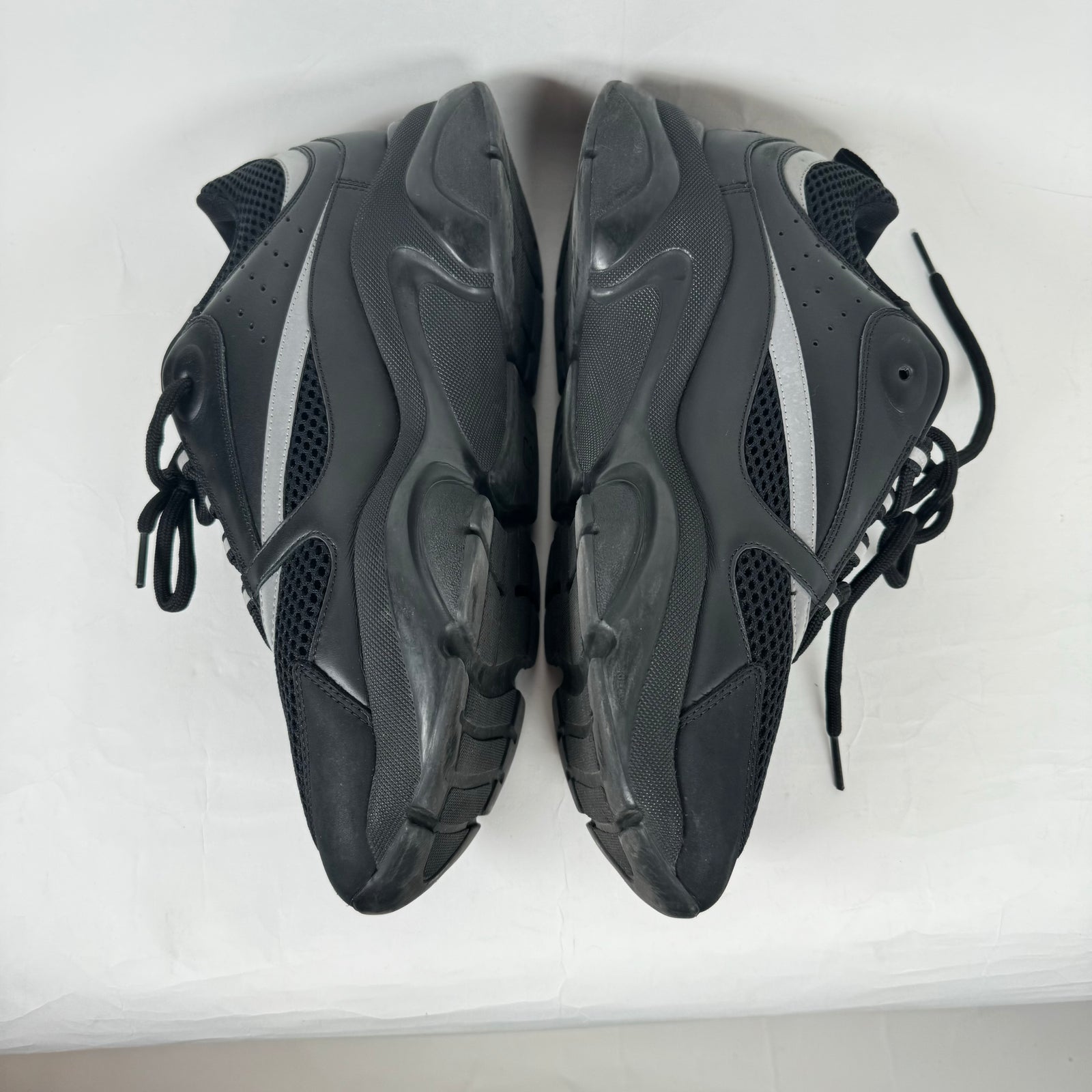Dior Black B22 Sneakers Size 44