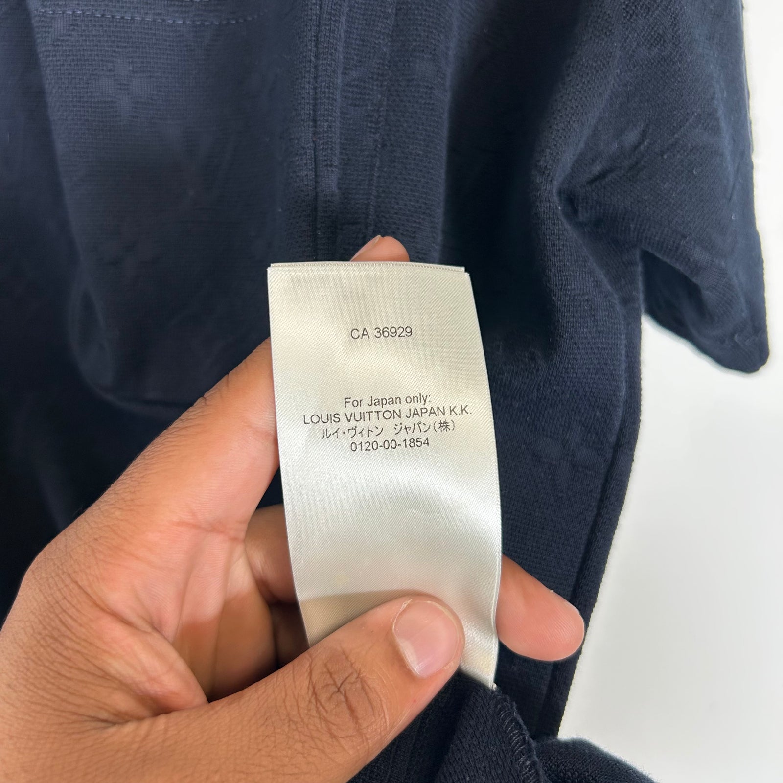 Louis Vuitton Navy 3D Pocket Tee Size M