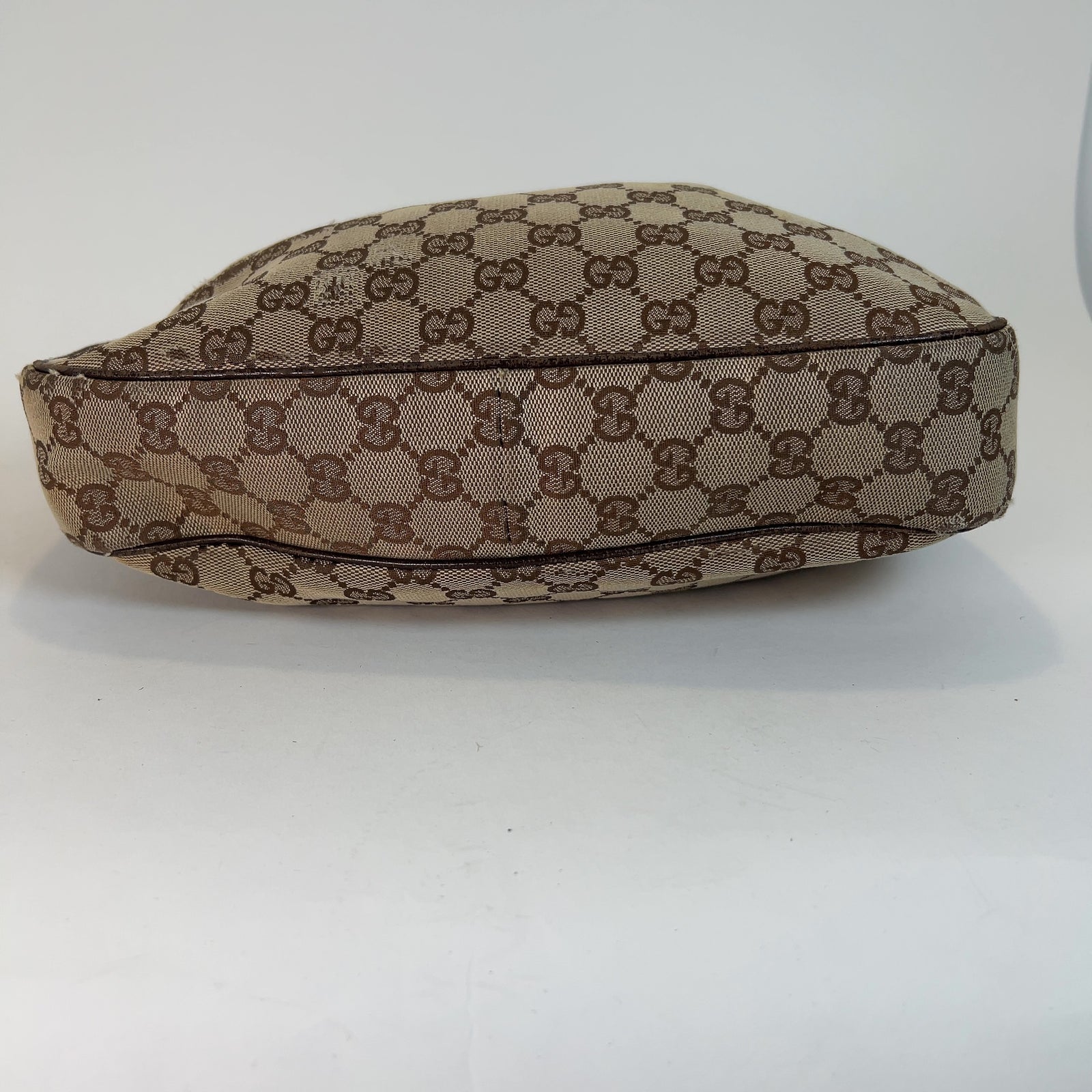 Gucci GG Supreme Canvas Hobo Bag