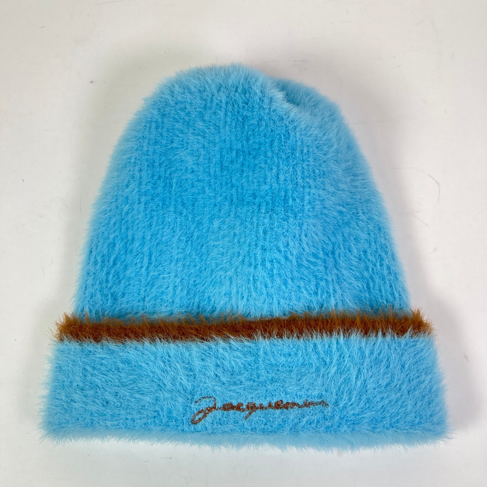 Jacquemus 'Le Bonnet Neve' Fuzzy Beanie