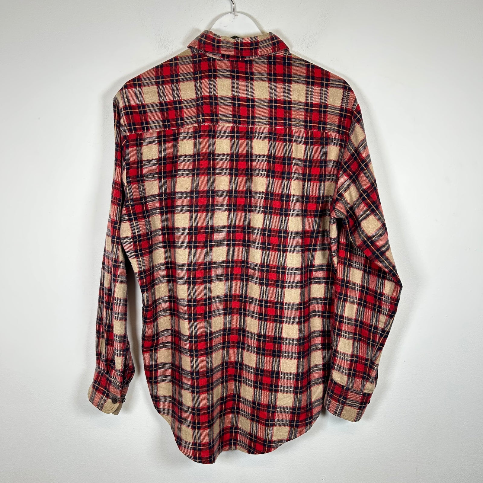 Needles Rebuild Red 7 Cuts Flannel Size M