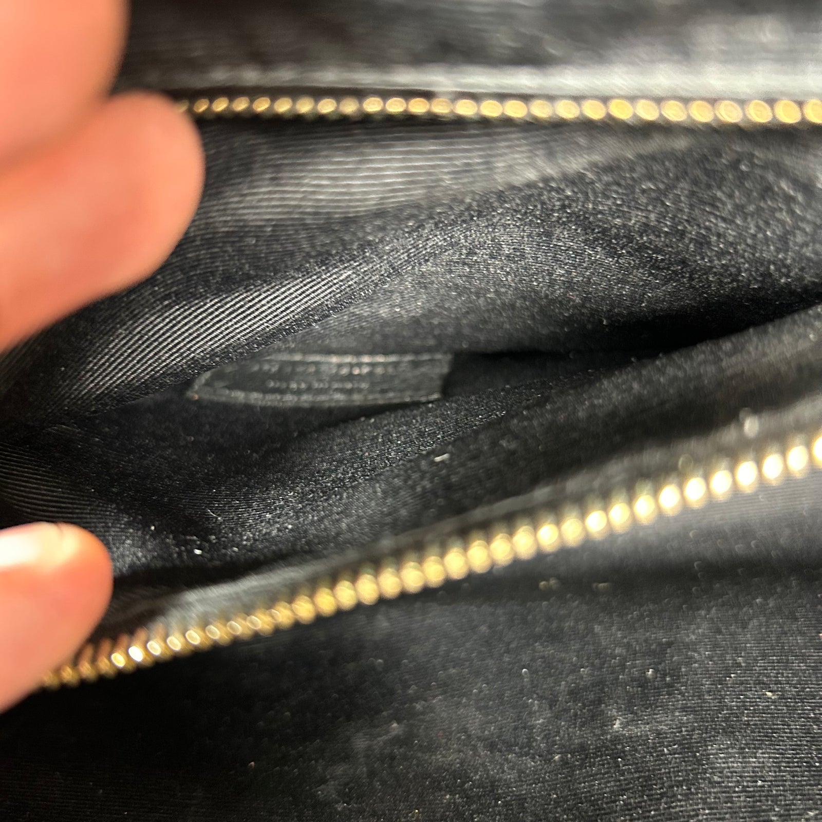 Saint Laurent Black Quilted Grain De Poudre Medium Envelope Bag