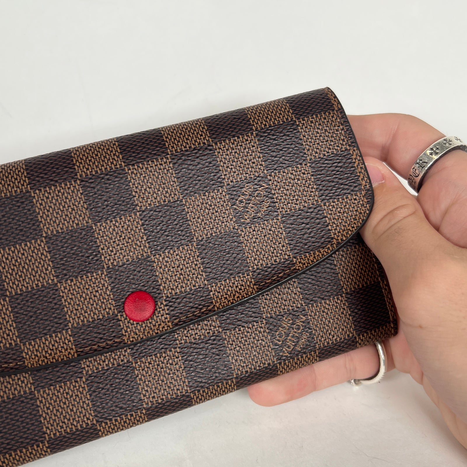 Louis Vuitton Damier Emilie Wallet