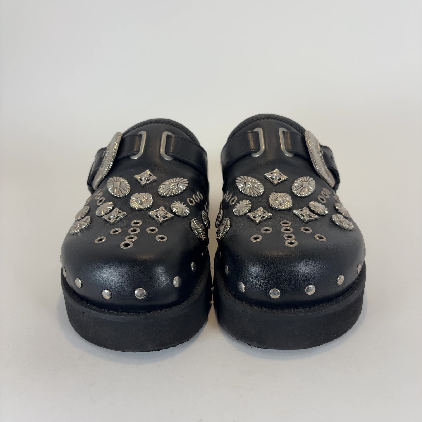 Toga Virilis Leather Studded Mules