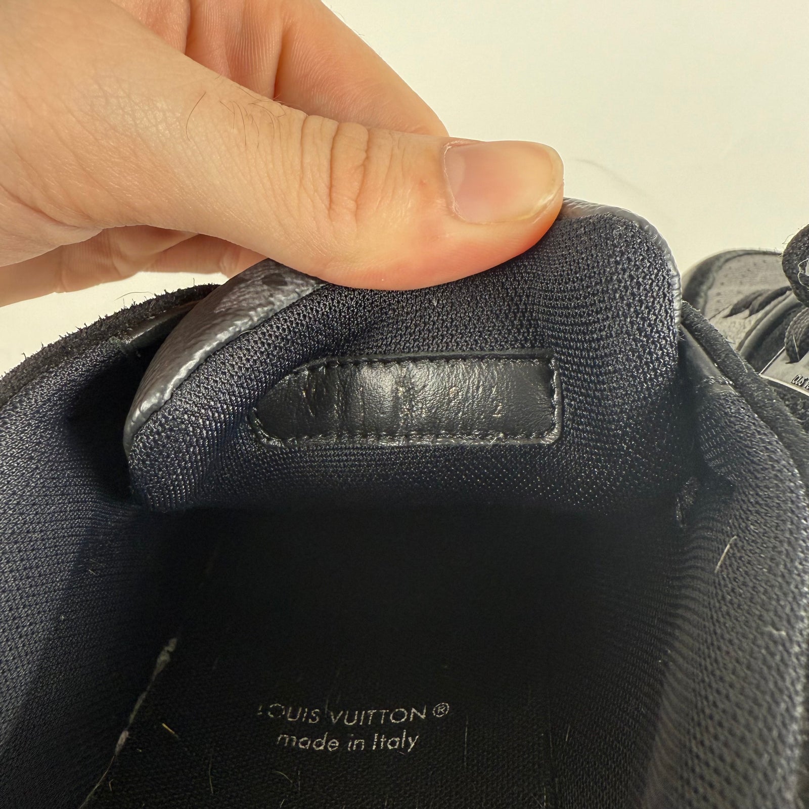 Louis Vuitton Black Monogram Trainer Size LV 8.5