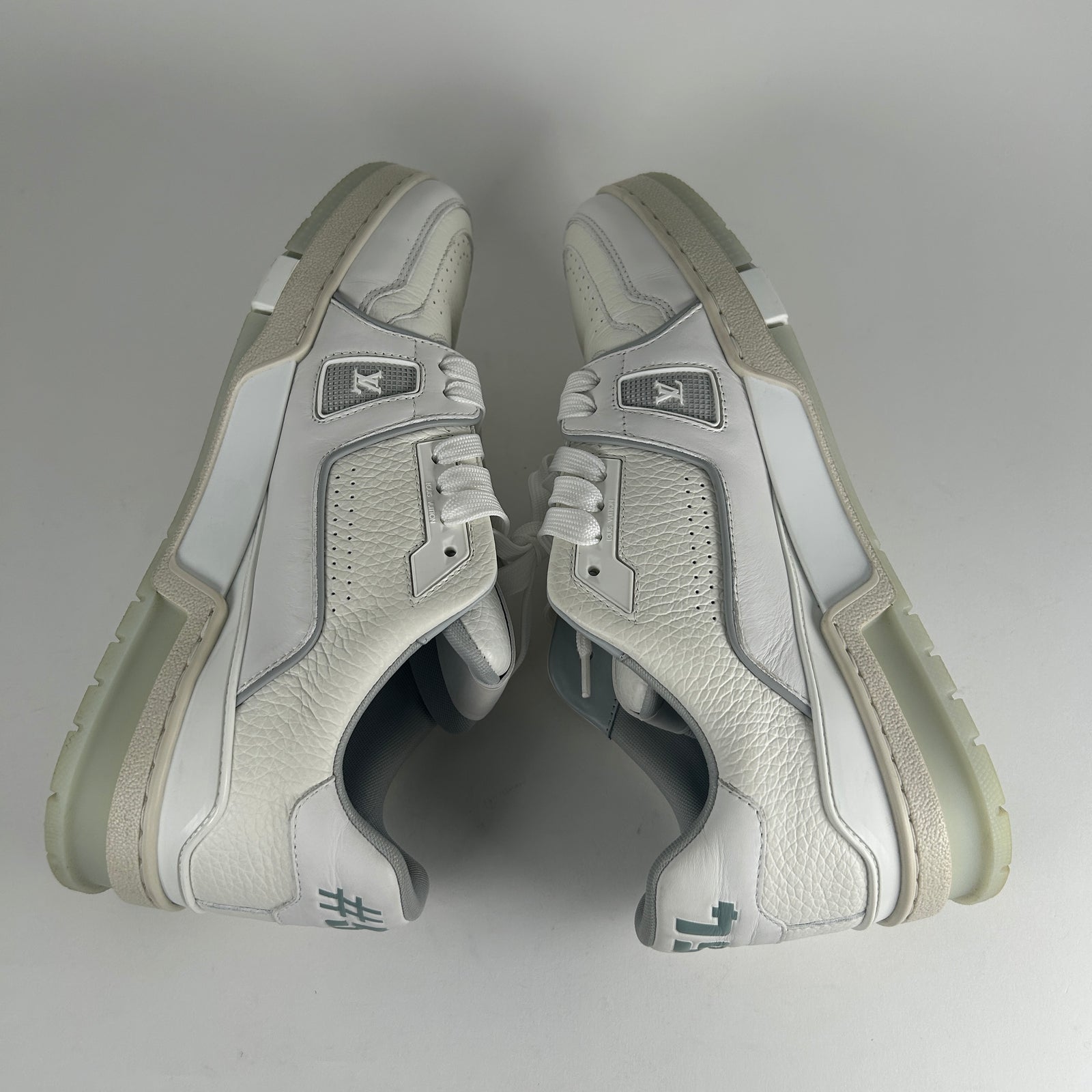Louis Vuitton White Low Top Trainer Size LV 8.5