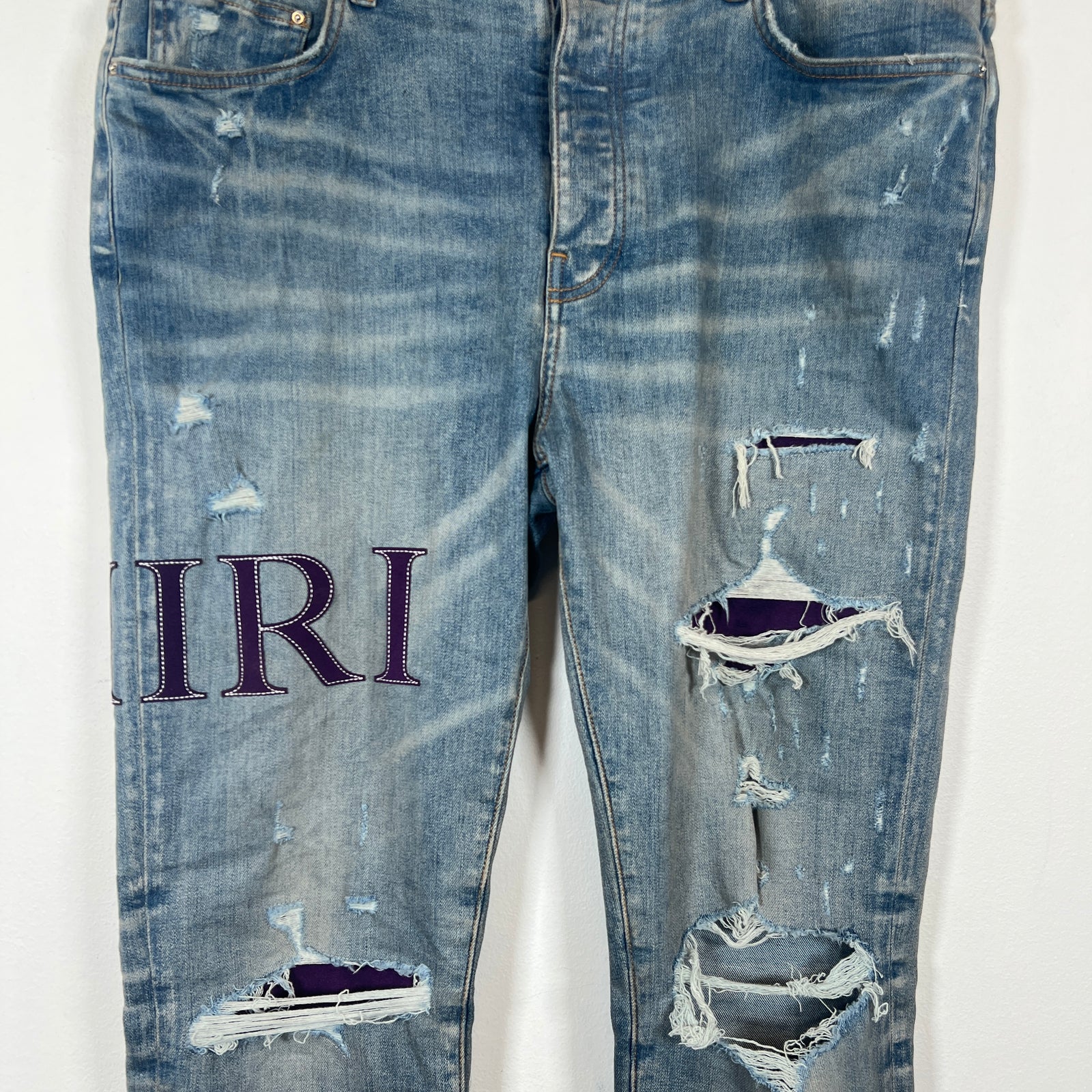 Amiri Lightwash Purple Serif Thigh Logo Jeans Size 38