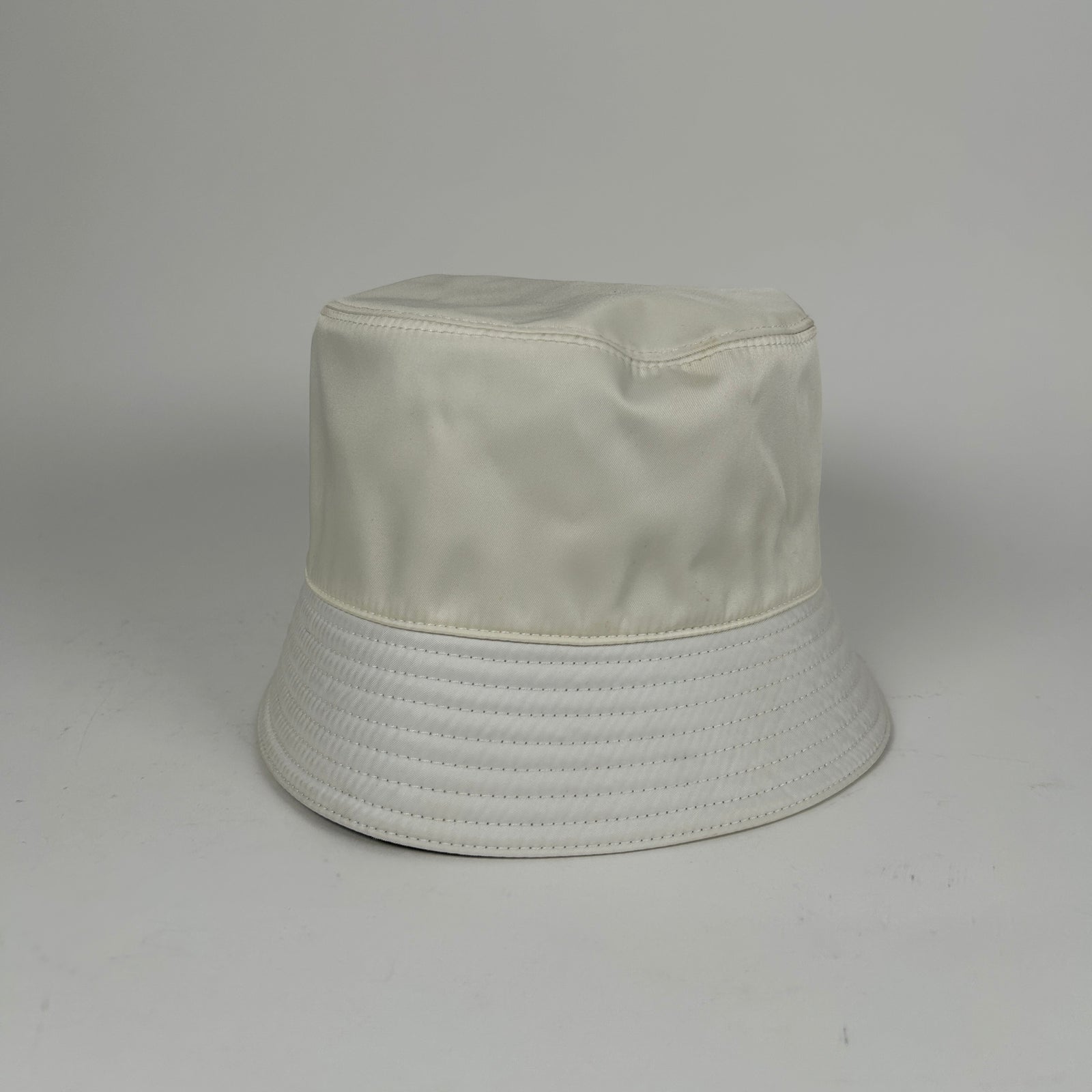 Prada White Nylon Logo Bucket Hat Size M