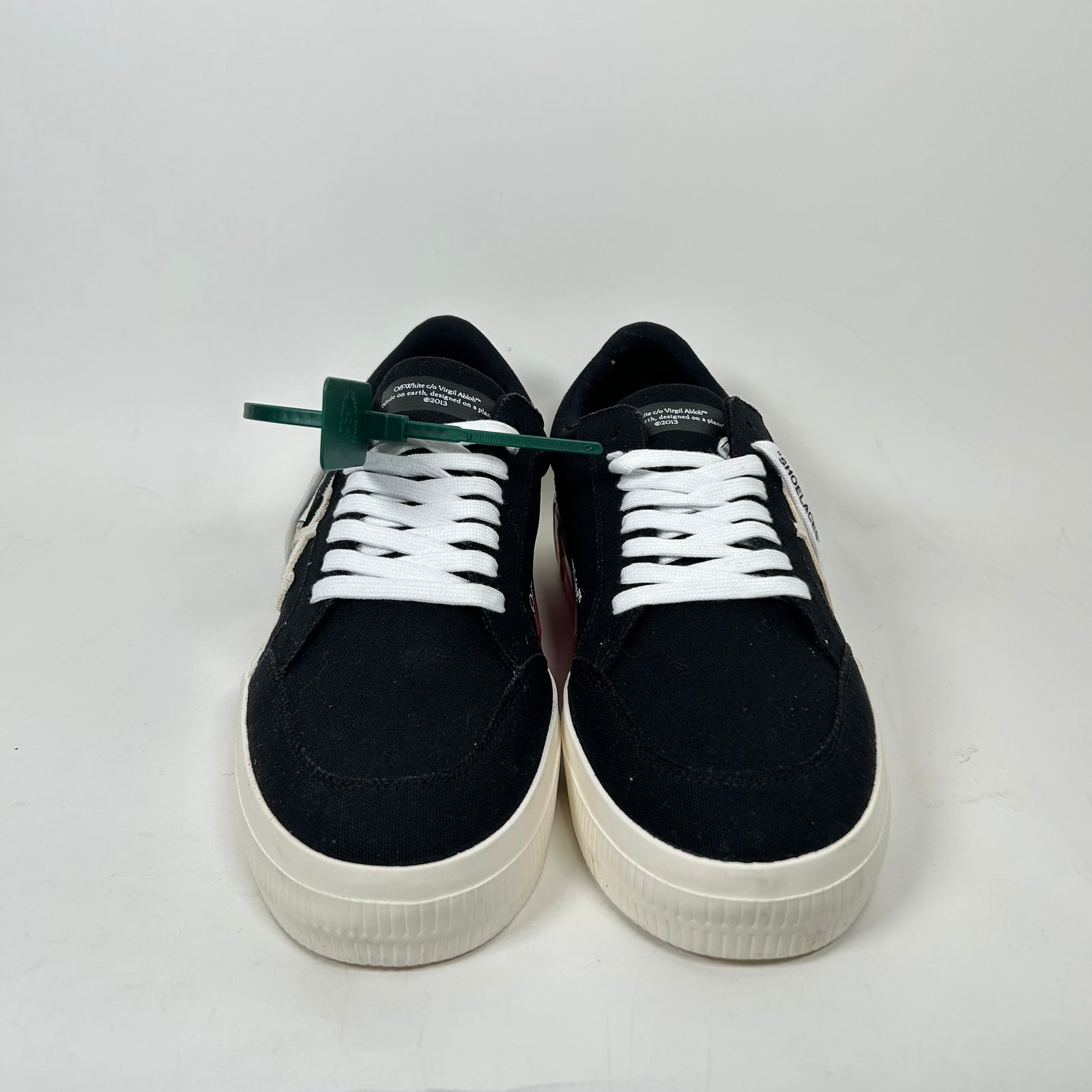 Off-White Black/White Vulcanized Sneaker Size 44