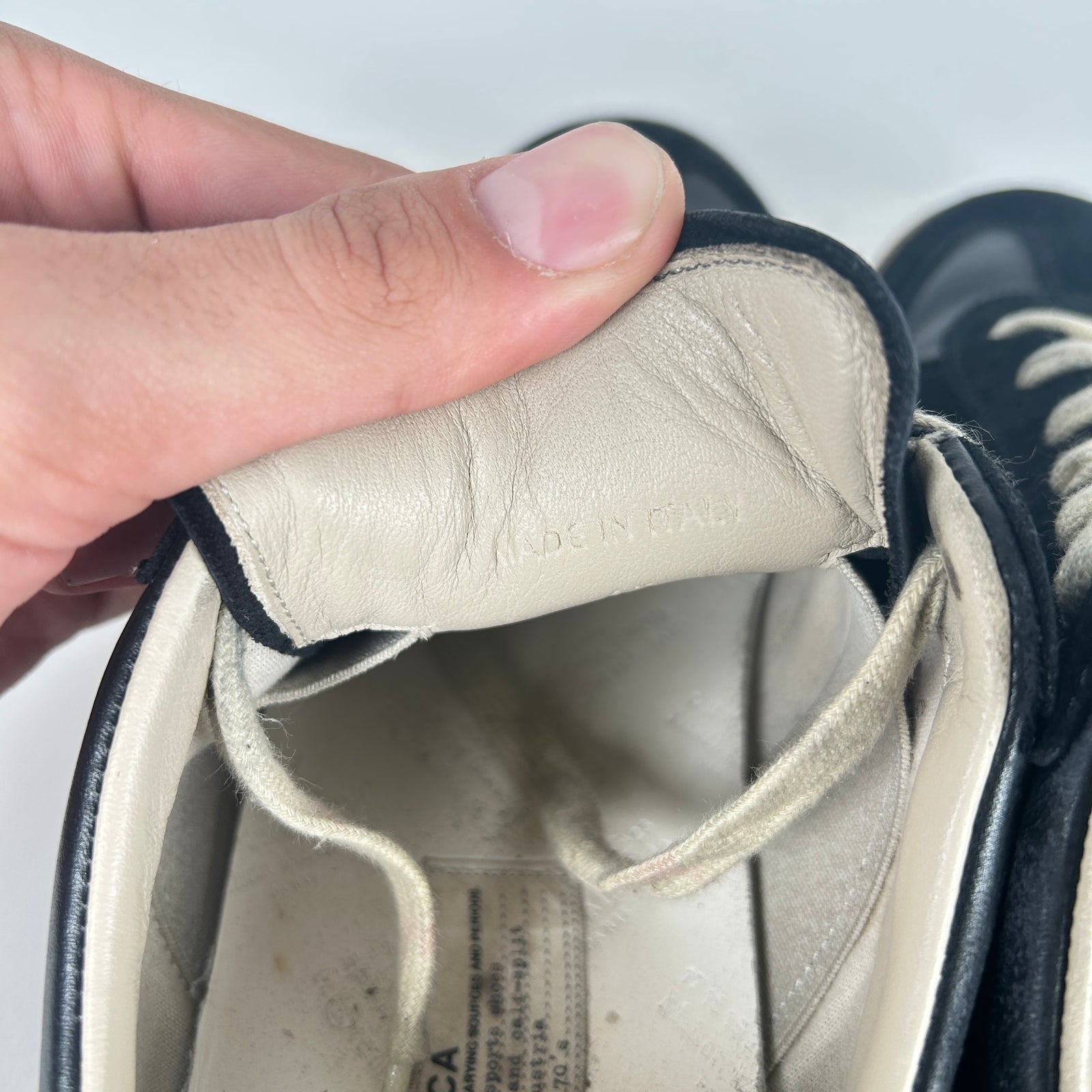 Maison Margiela Black Gum Sole Repilca Gats Size 43