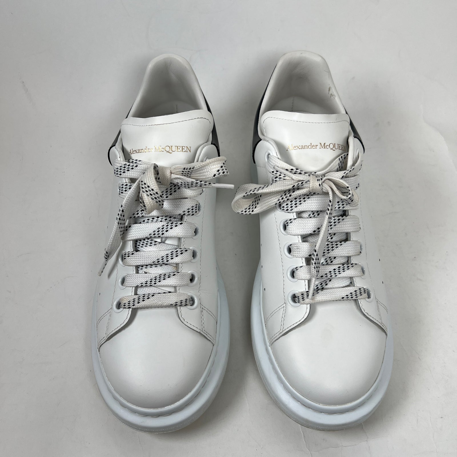 Alexander McQueen White/Black Sneaker Size 42
