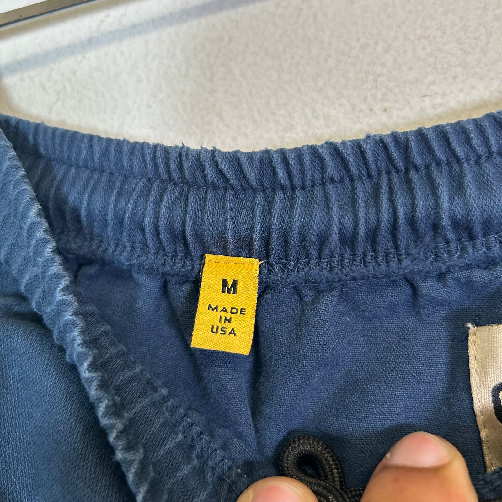 Gallery Dept Navy Zuma Shorts Size M