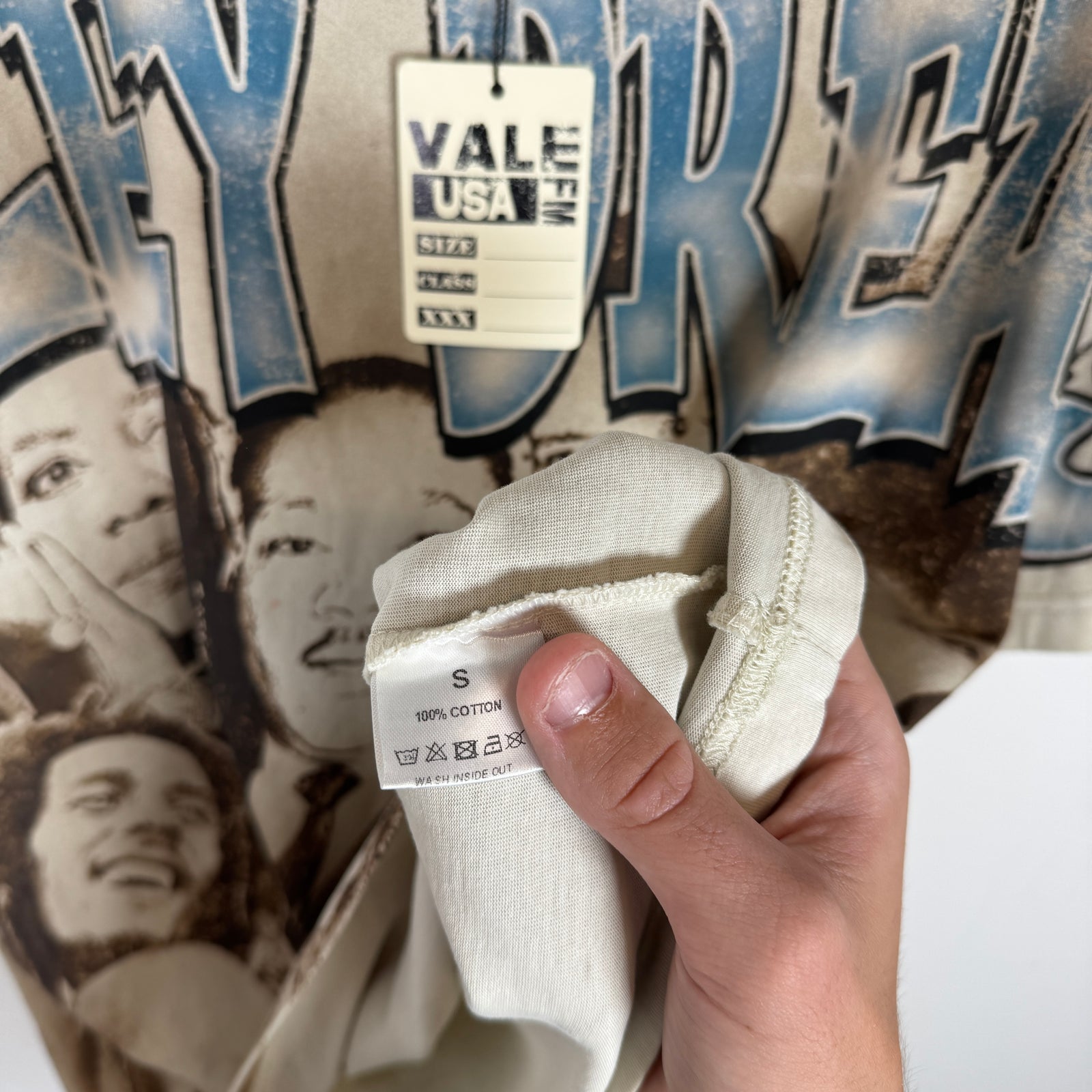 Vale Cream 'Forever Rushmore' T-Shirt Size S