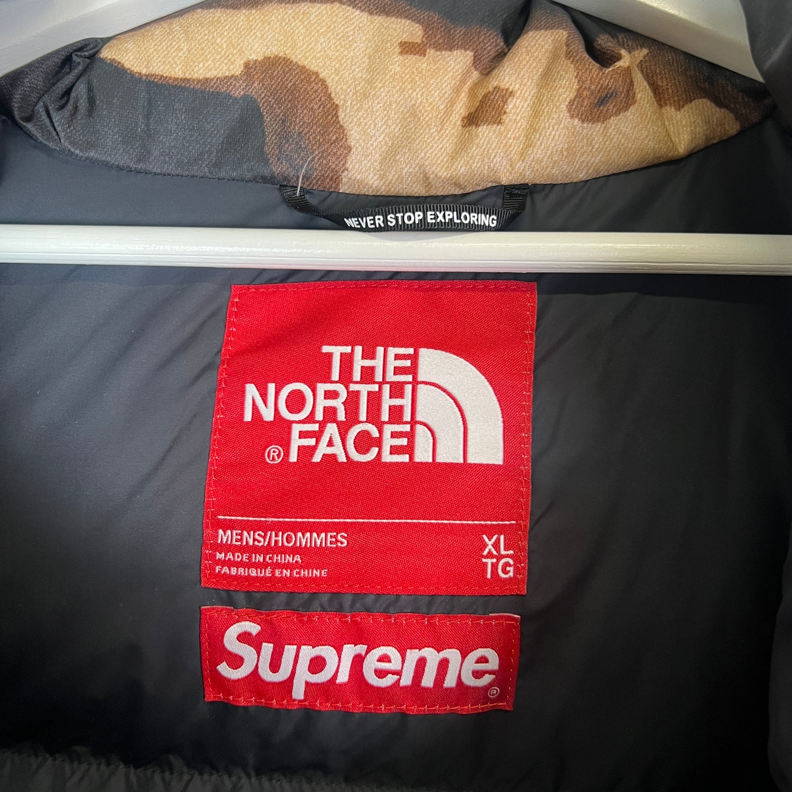 Supreme x The North Face AW21 Bleached Denim Print Down Jacket Size XL