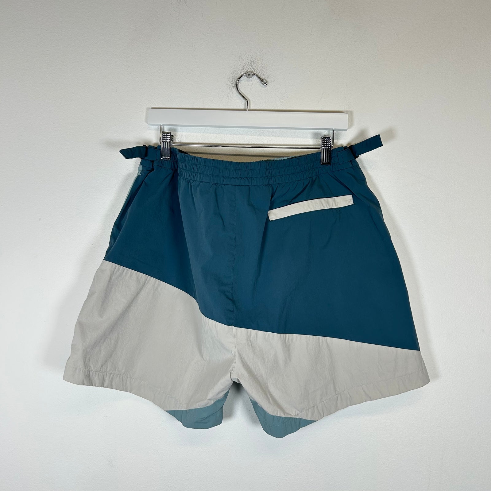 Kith Blue Color-Block Madison Short Size XL