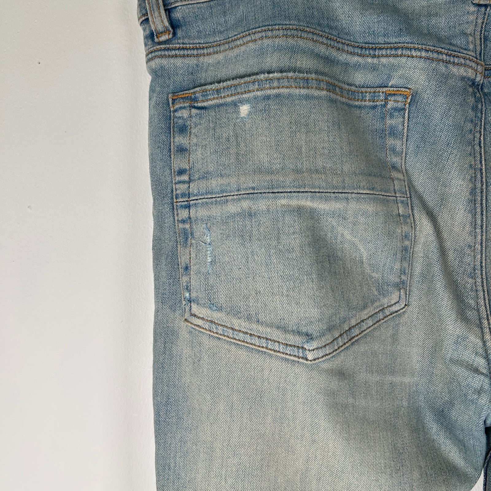 Amiri Thigh Logo Lightwash Jeans Size 36