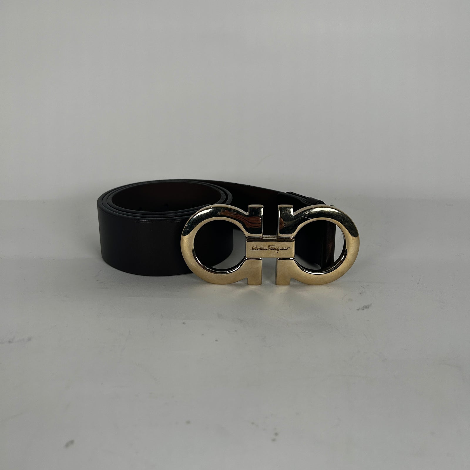 Salvatore Ferragamo Brown Leather Big Buckle Belt Size 32