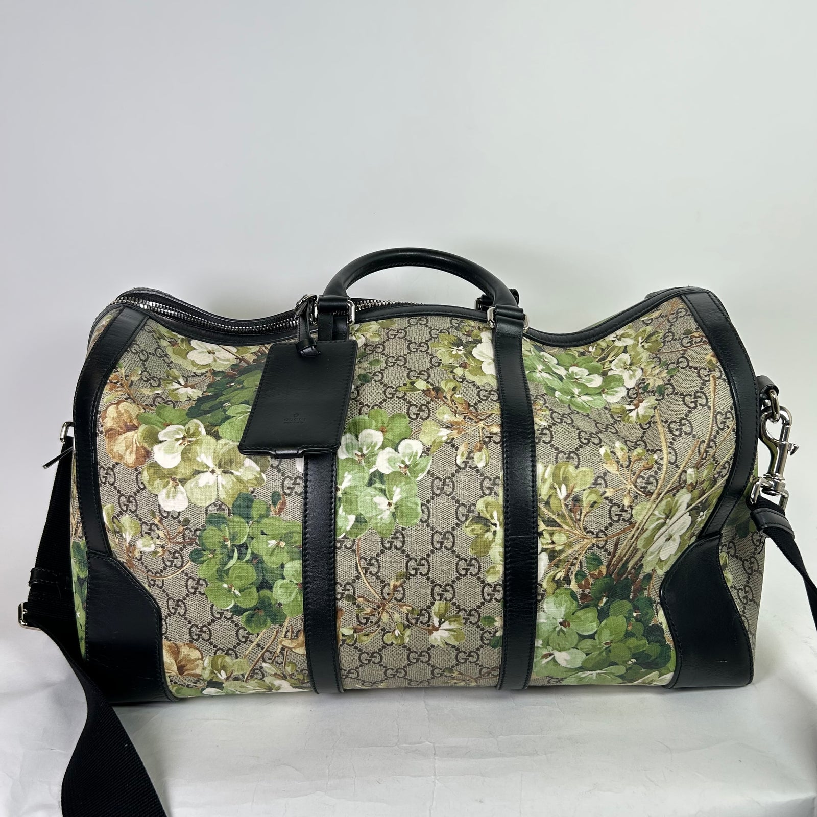 Gucci GG Supreme Blooms Medium Duffle Bag