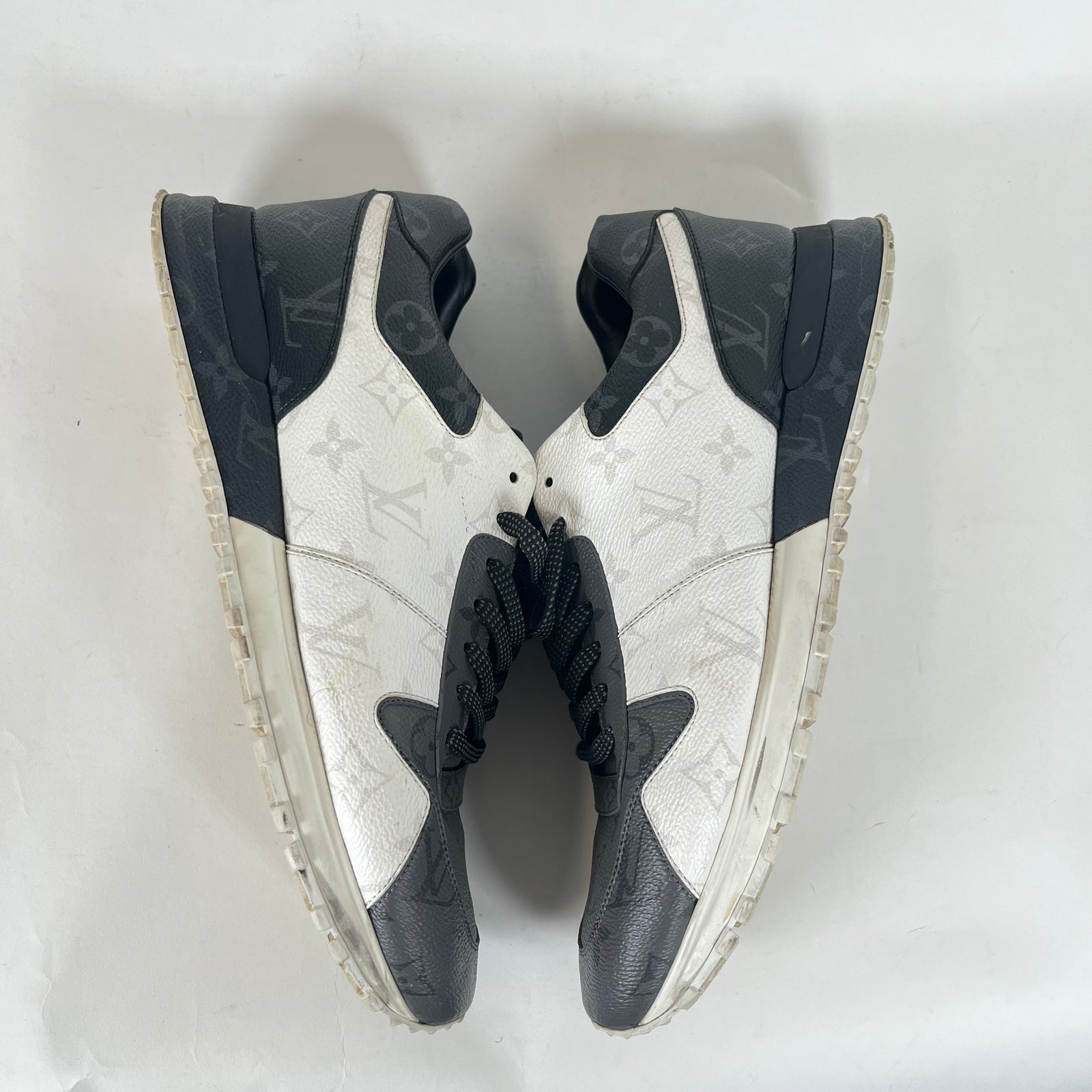 Louis Vuitton Monogram Graphite Runaway Sneaker LV 9