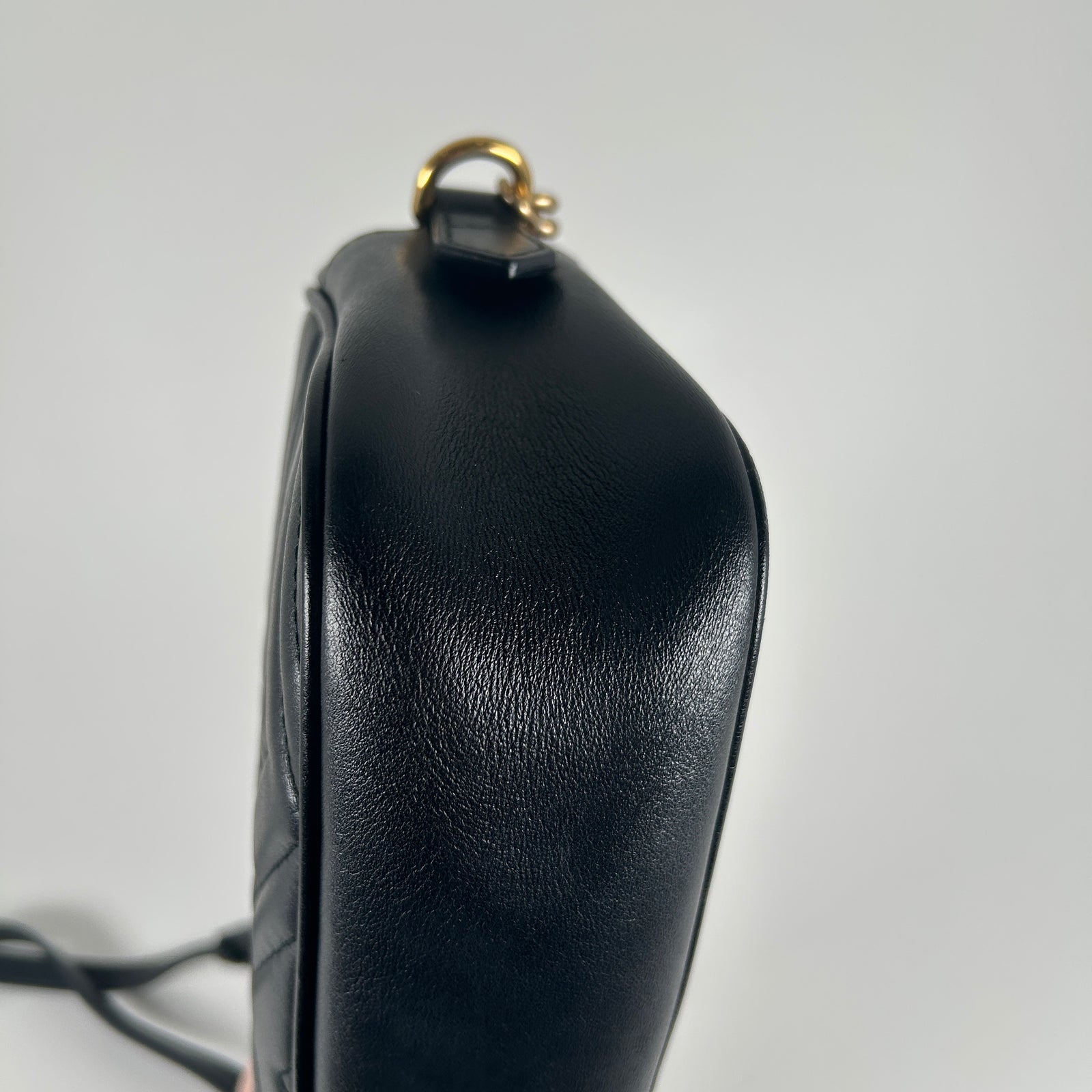 Gucci GG Marmont Small Camera Bag