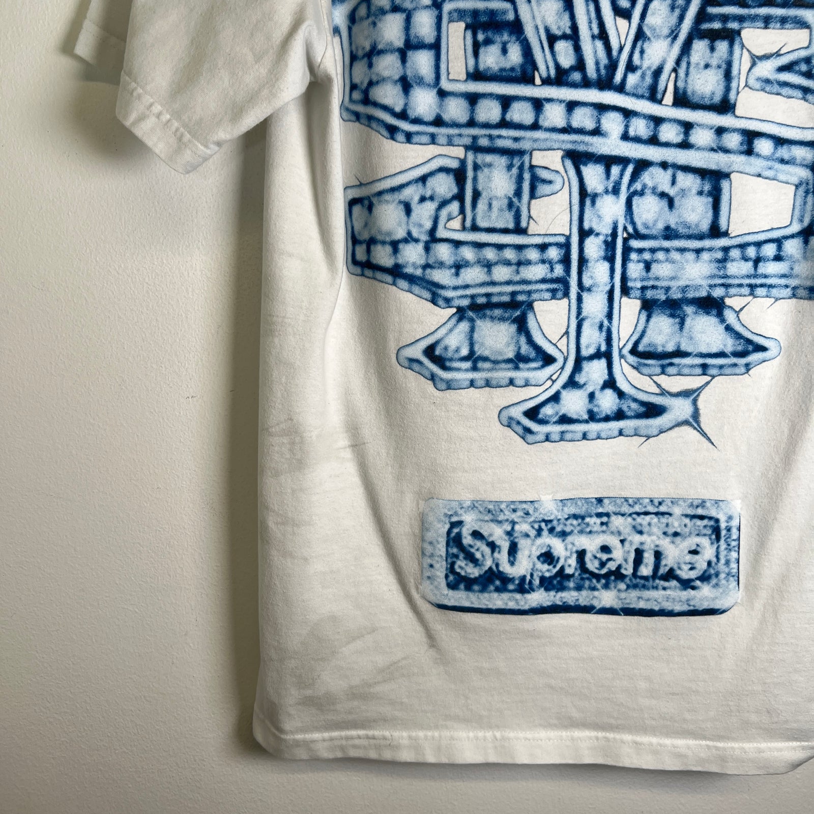 Supreme White Snowman Logo T-Shirt Size L