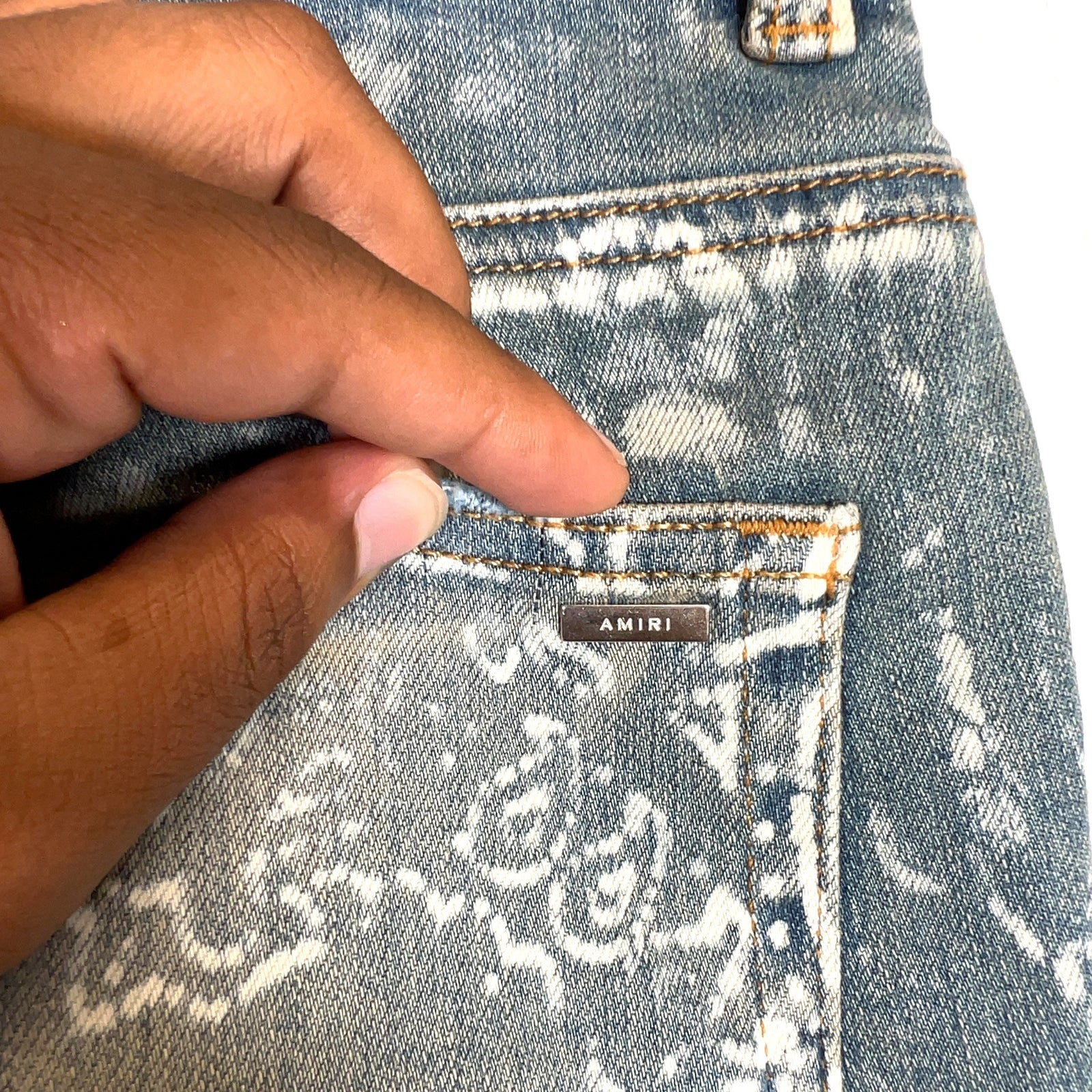 Amiri Clay Indigo Bleach Bandana Denim Jeans