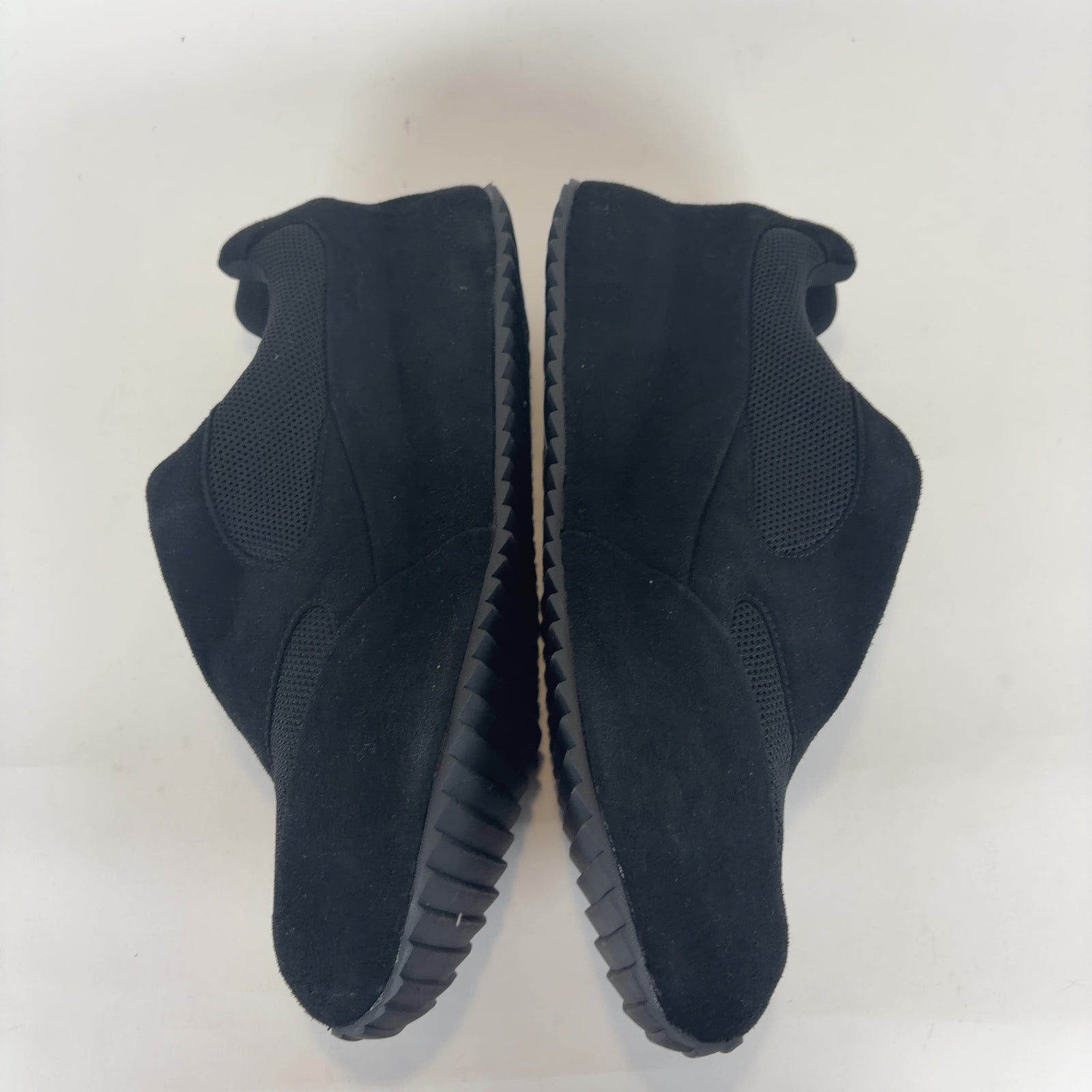 Yeezy BL-01 Slip On Lowtop Sneakers