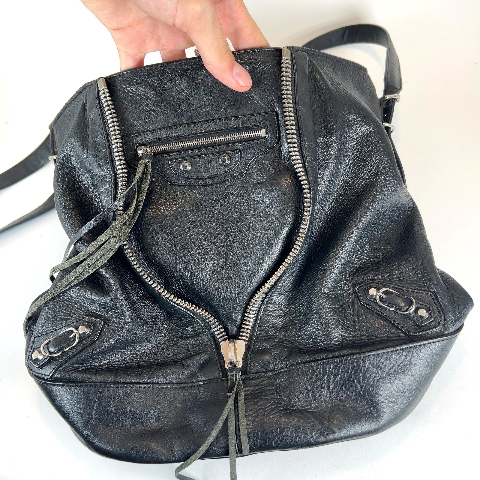 Balenciaga 'Papier' Drop Leather Bag