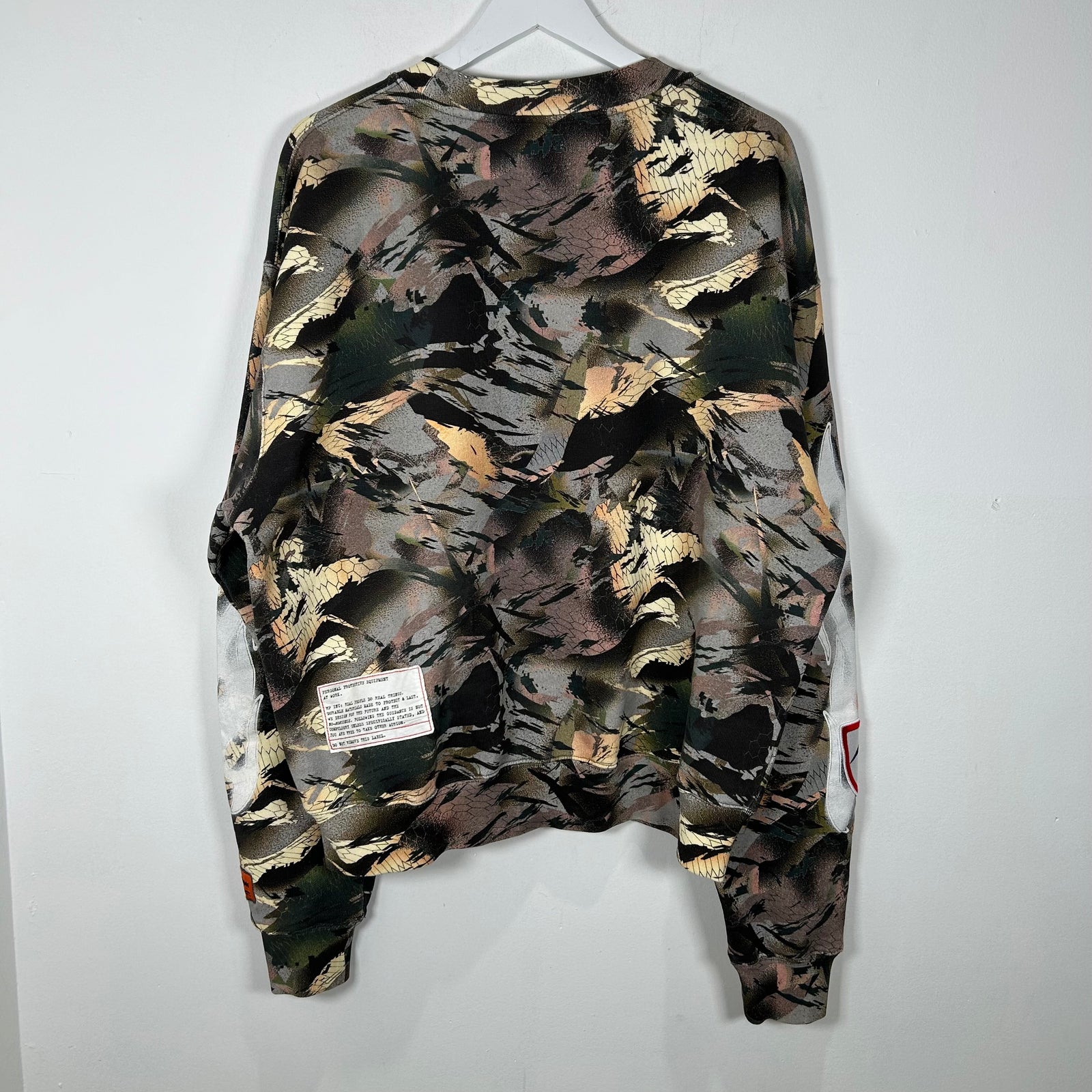 Heron Preston Camouflauge Reaper Patch Crewneck Size L