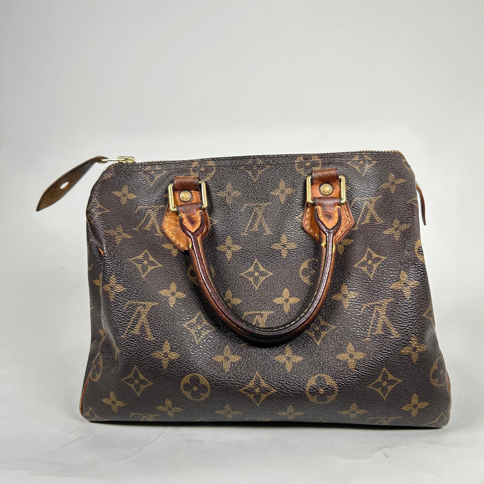 Louis Vuitton Monogram Speedy 25