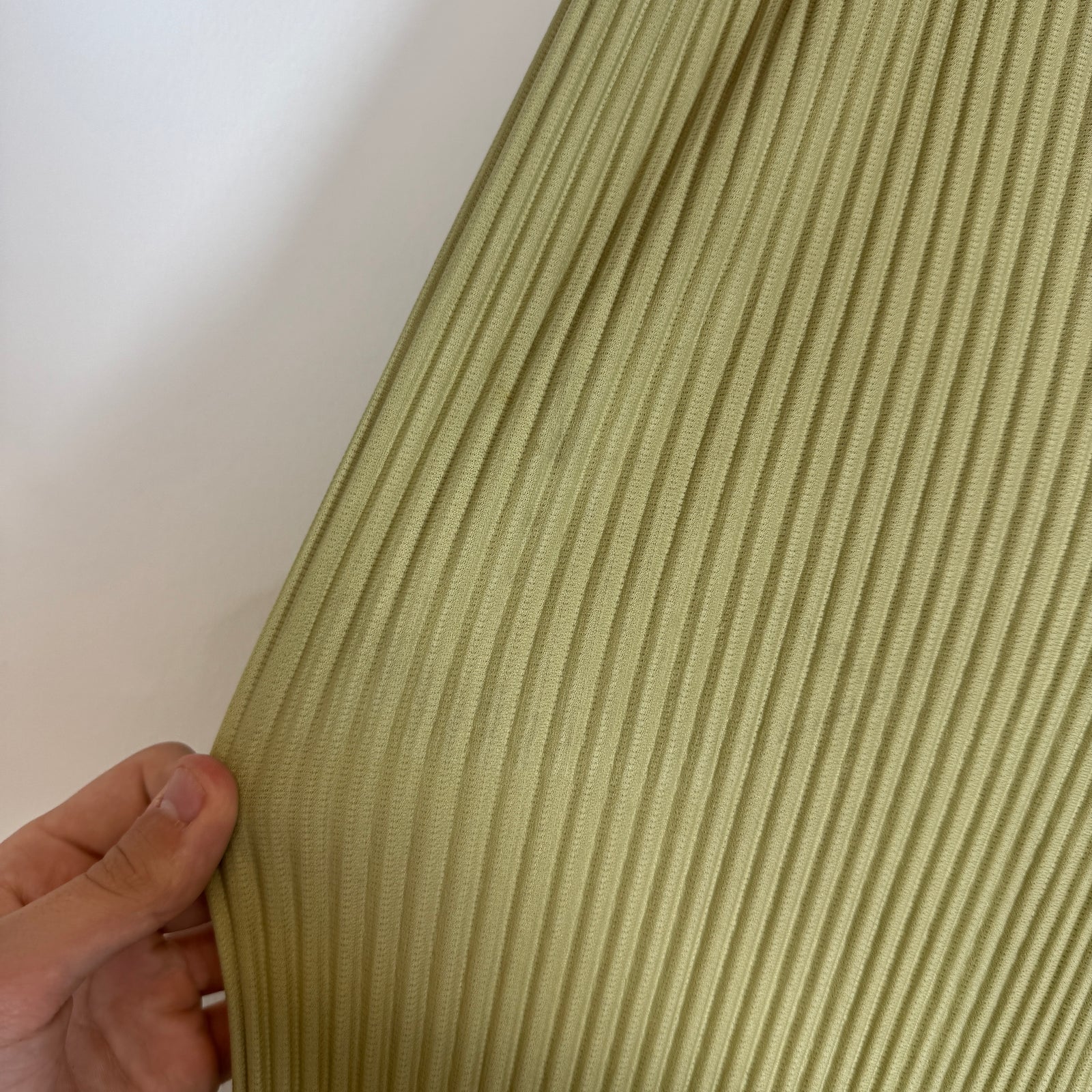 Homme Plisse Issey Miyake Yellow-Green Pleated Trouser Size 3