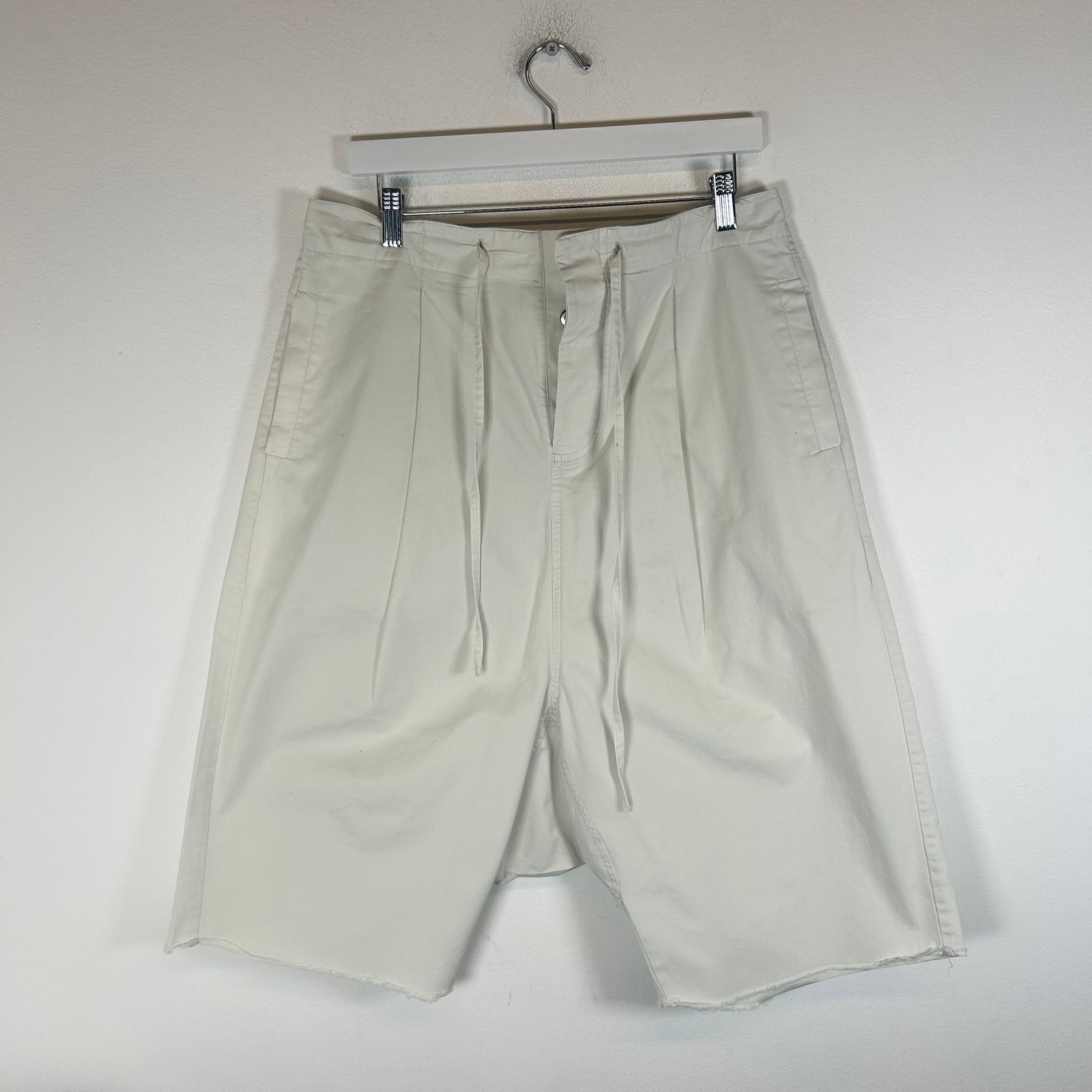 Entire Studios White Cellar Chino Shorts Size M