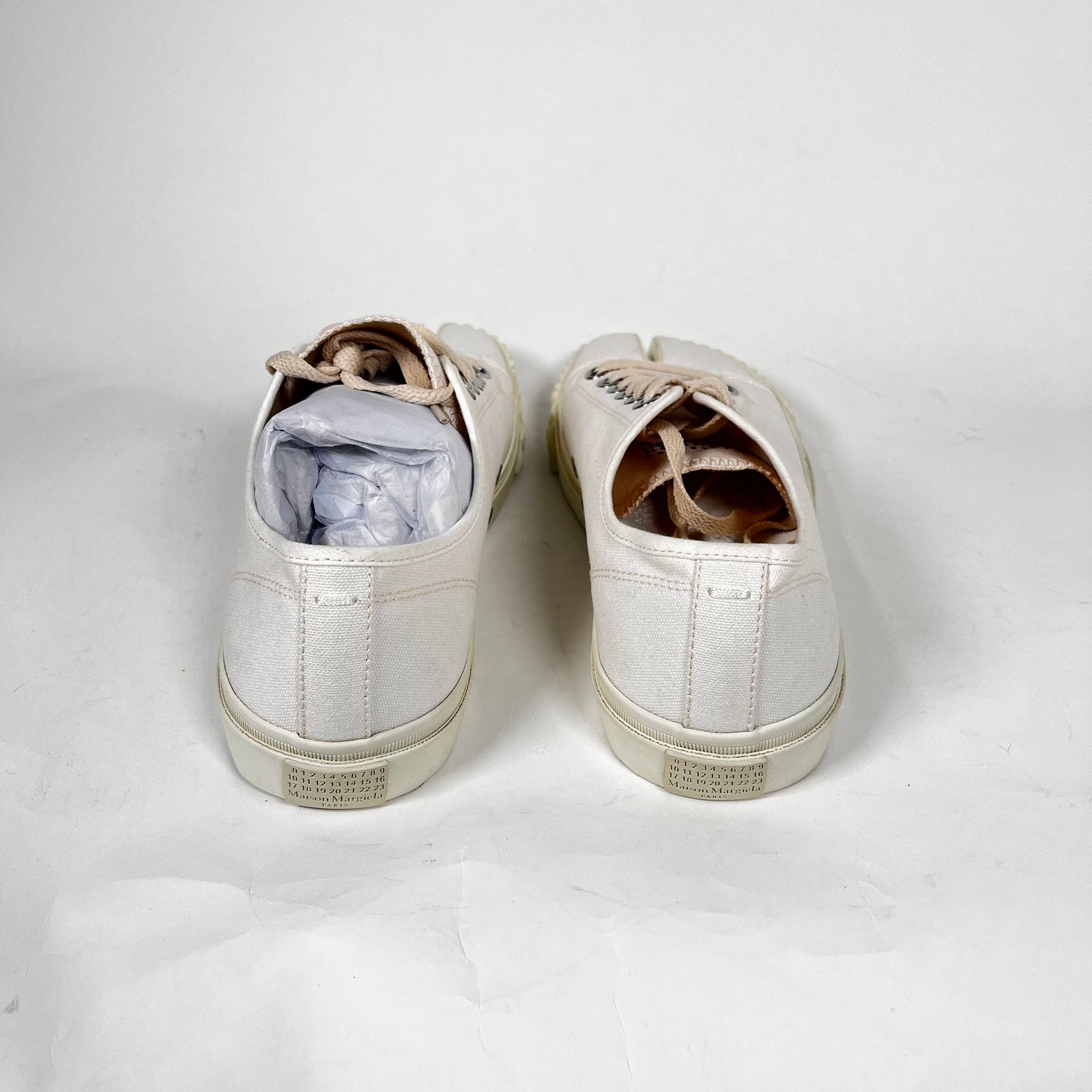 Maison Margiela Tabi Low Top Canvas White Size 39.5