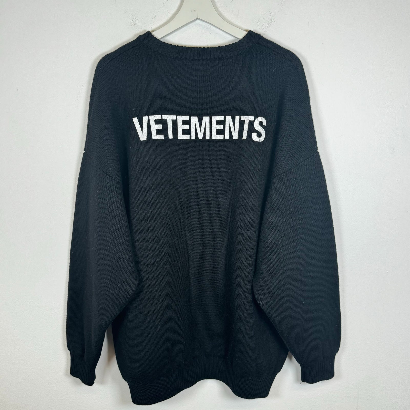 Vetements Heavy Knit Logo Sweater Size XL