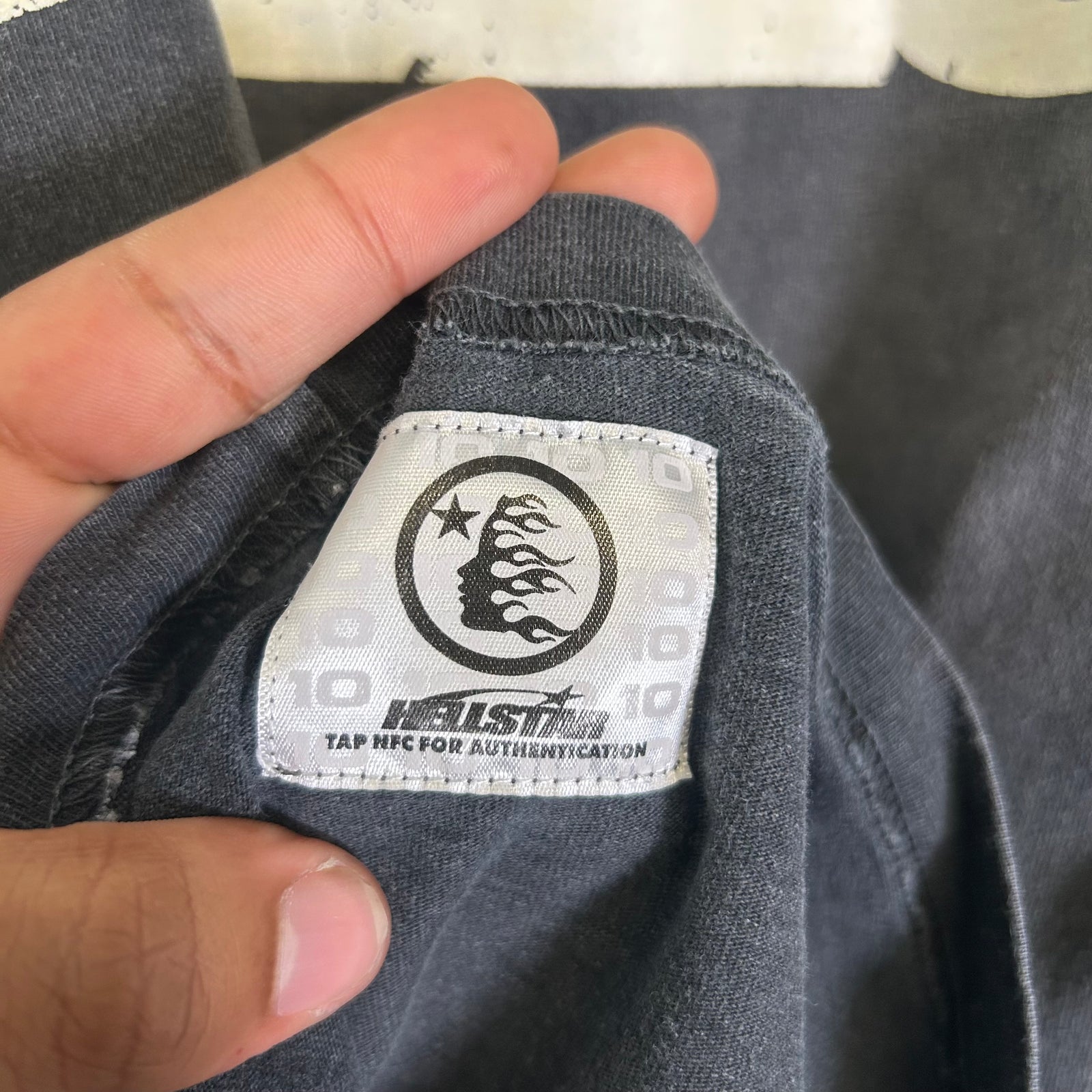 Hellstar Black Classic Logo T-Shirt Size M