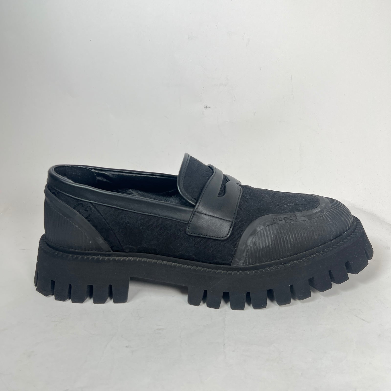 Gucci Black Maxi GG Jumbo Supreme Loafer Size GG 10.5