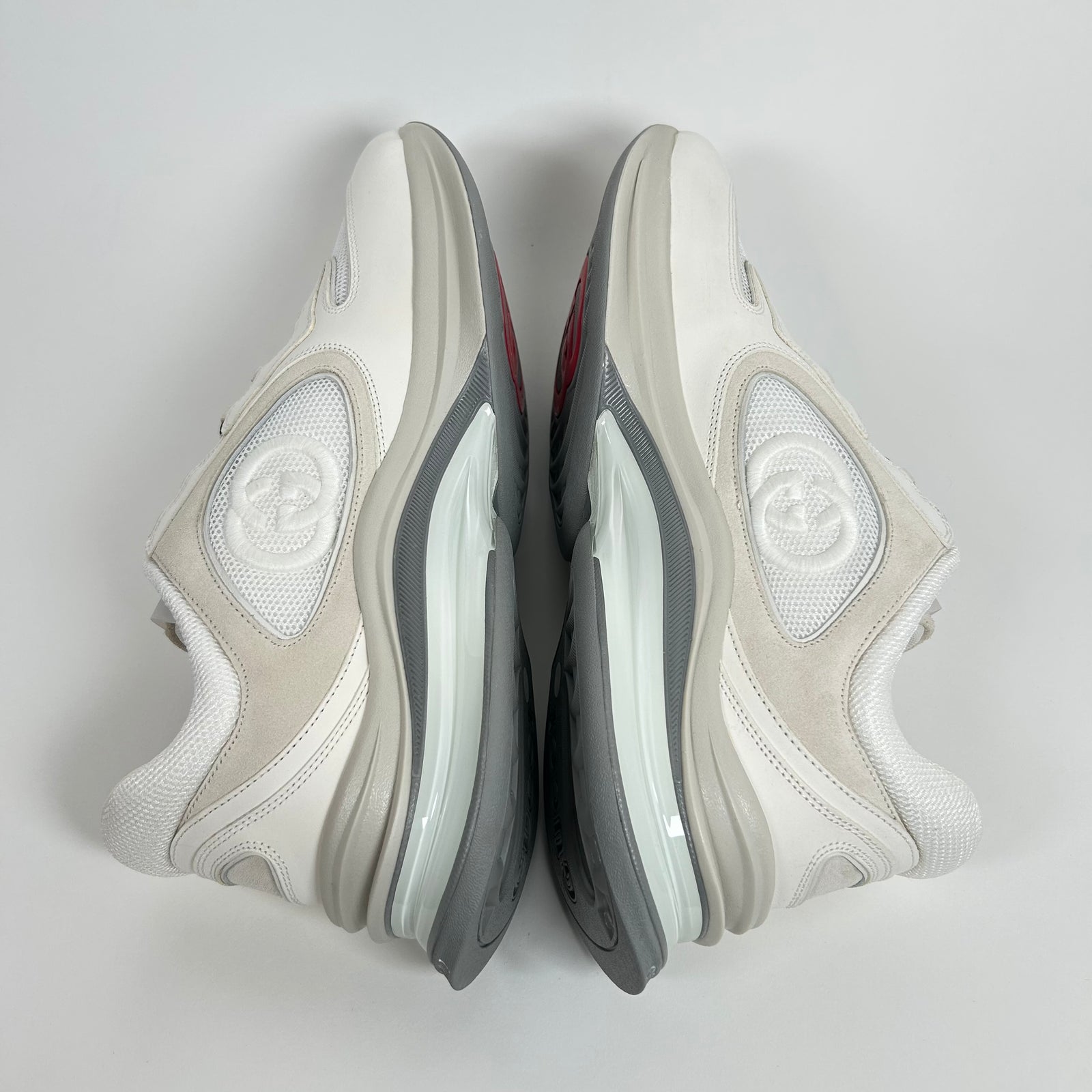 Gucci White Interlocking G Runner Size GG 10