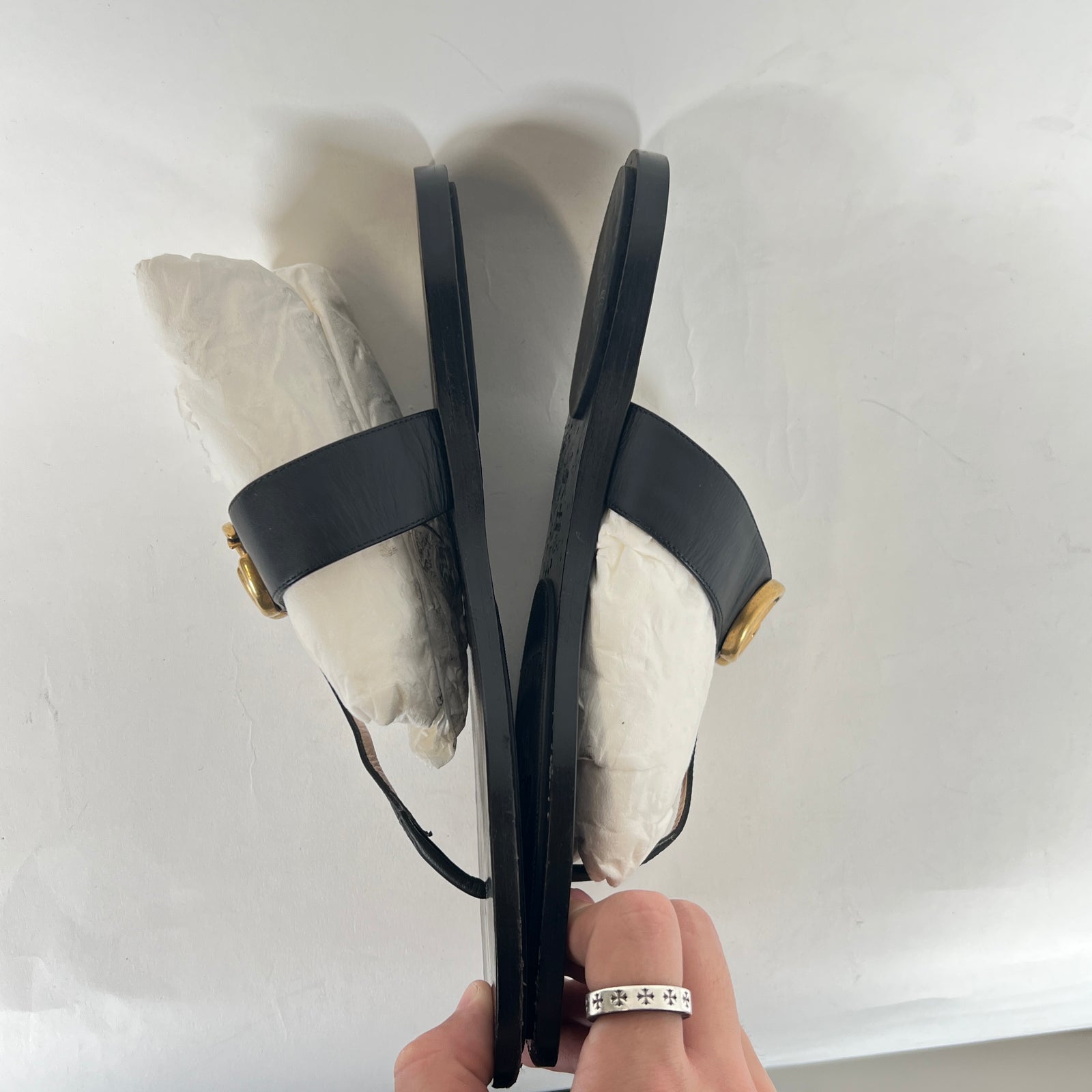 Gucci GG T-Strap Flats Size 40.5