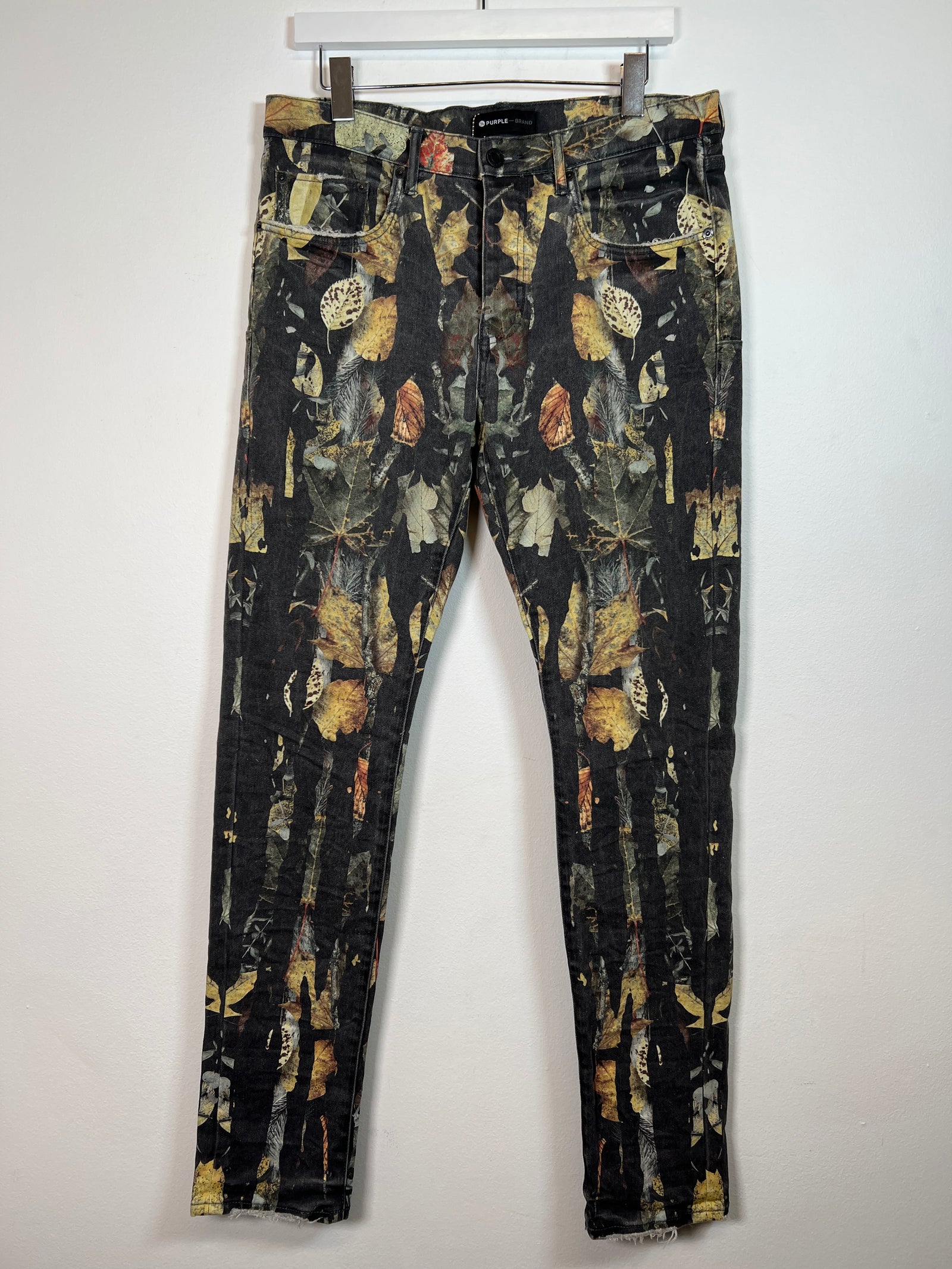Purple Leaf Print Jeans Sz 33